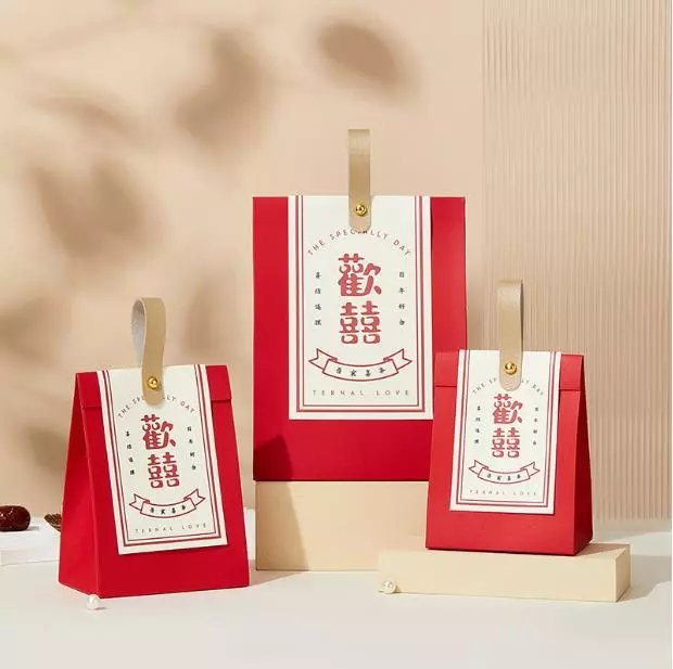 50个红色皮质手提喜糖盒10*6.5*13cm