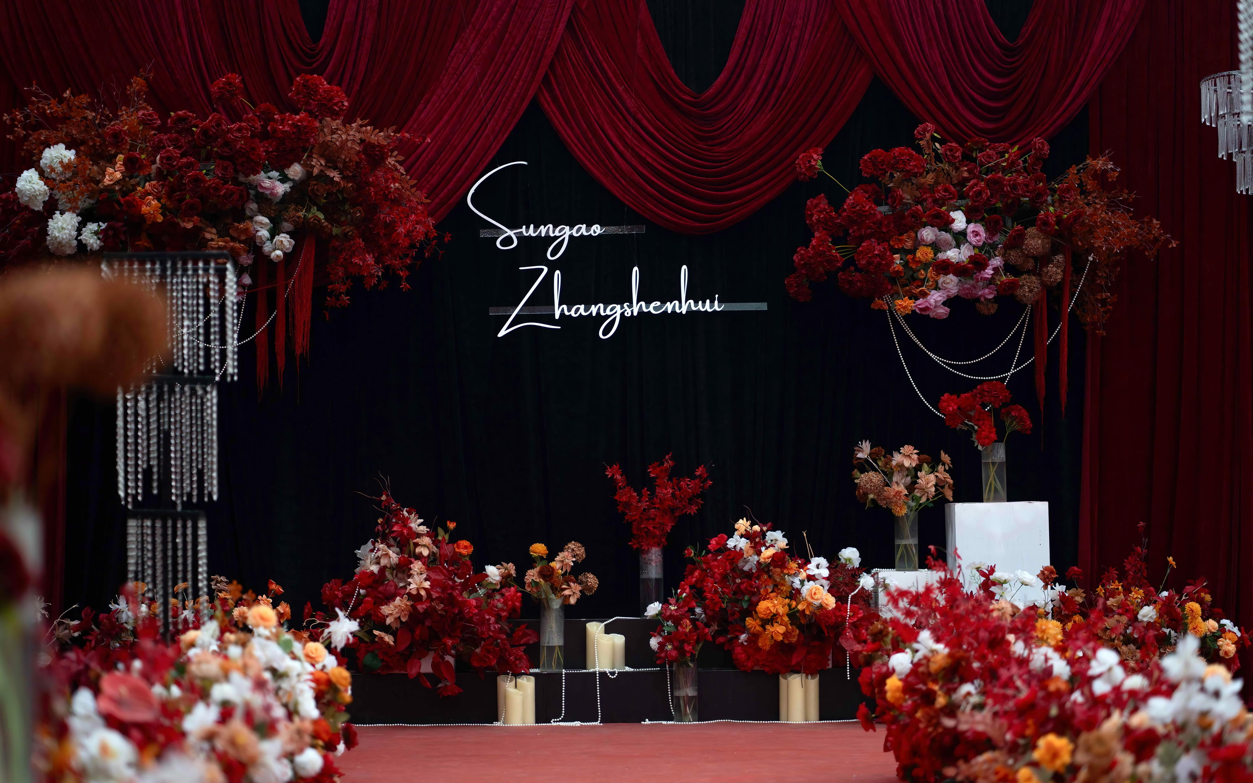 戶外小預(yù)算紅色壩壩宴