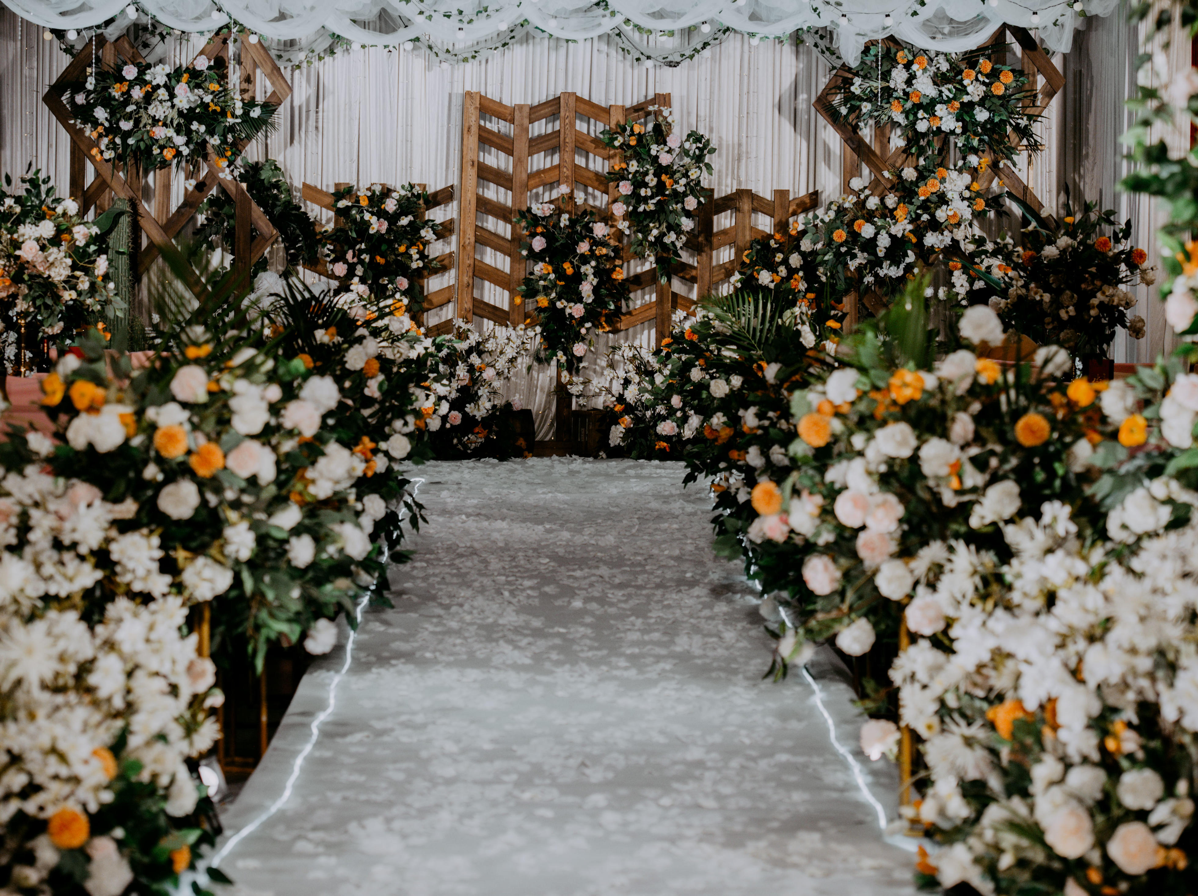 好日子婚礼定制-橙绿色森系简洁婚礼