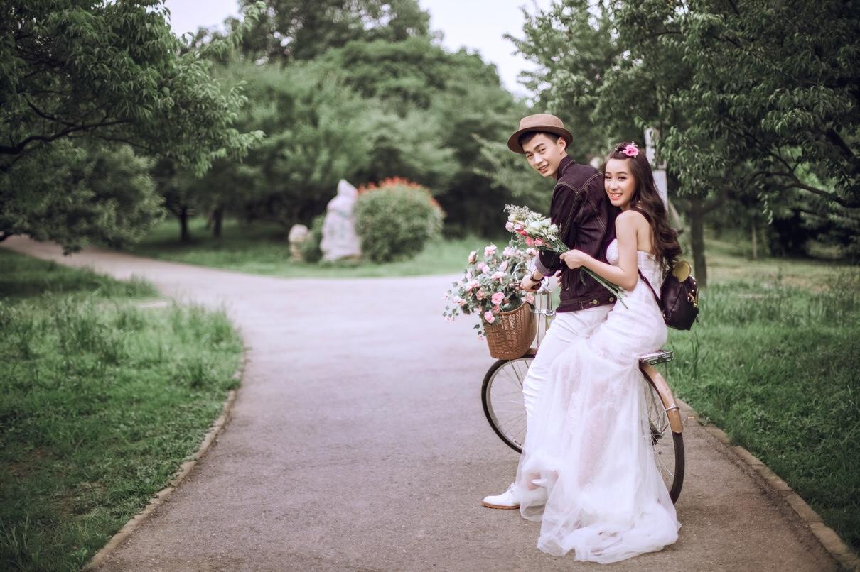 纪实风格婚纱照_婚礼纪实婚纱照