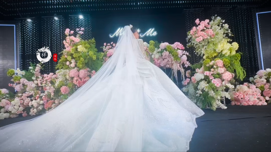 宝贝参与爸爸妈妈的婚礼