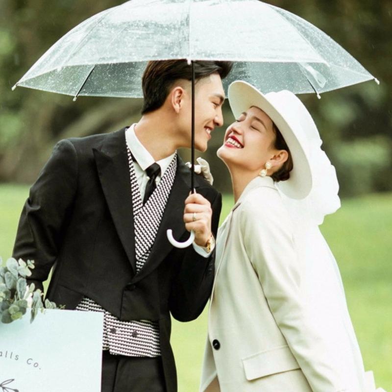 陌莊摄影|户外清新草坪婚礼风婚纱照