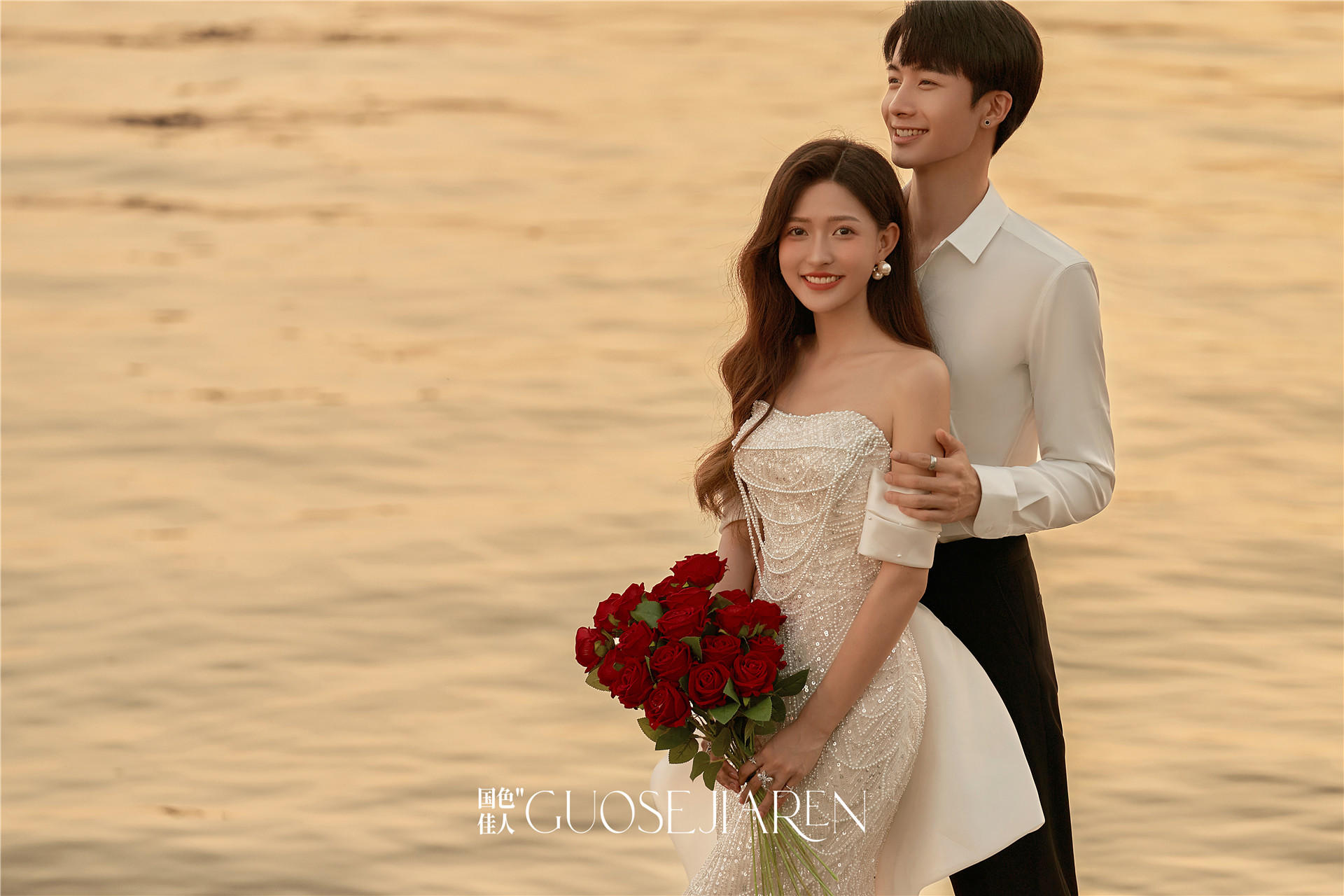 电影感夕阳海景婚纱照 🌇氛围感的神！