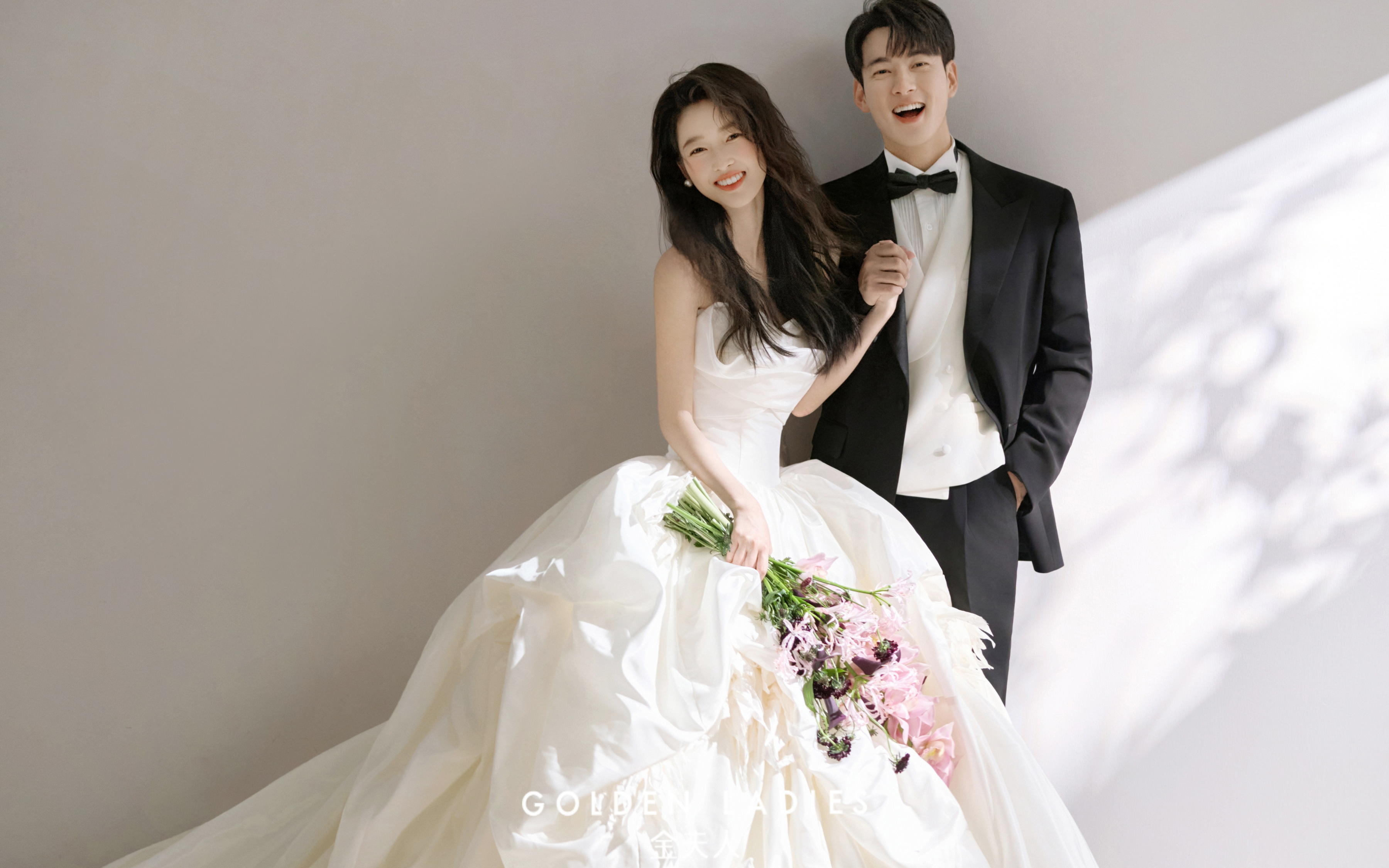 耐看度直接拉滿?溫柔與高級(jí)焊死在鏡頭里