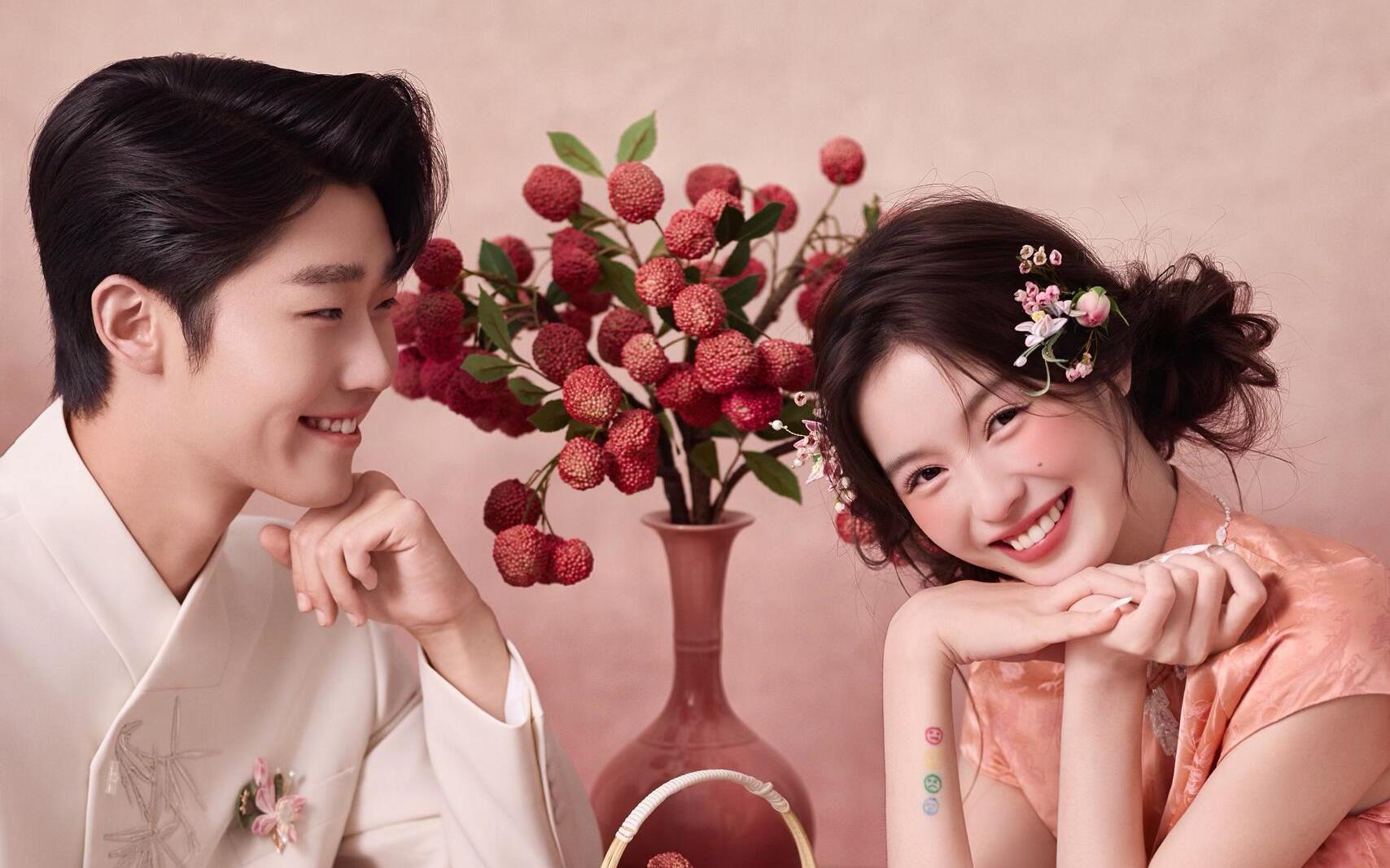 好甜的荔枝少女💓新中式婚纱照太灵动啦✨