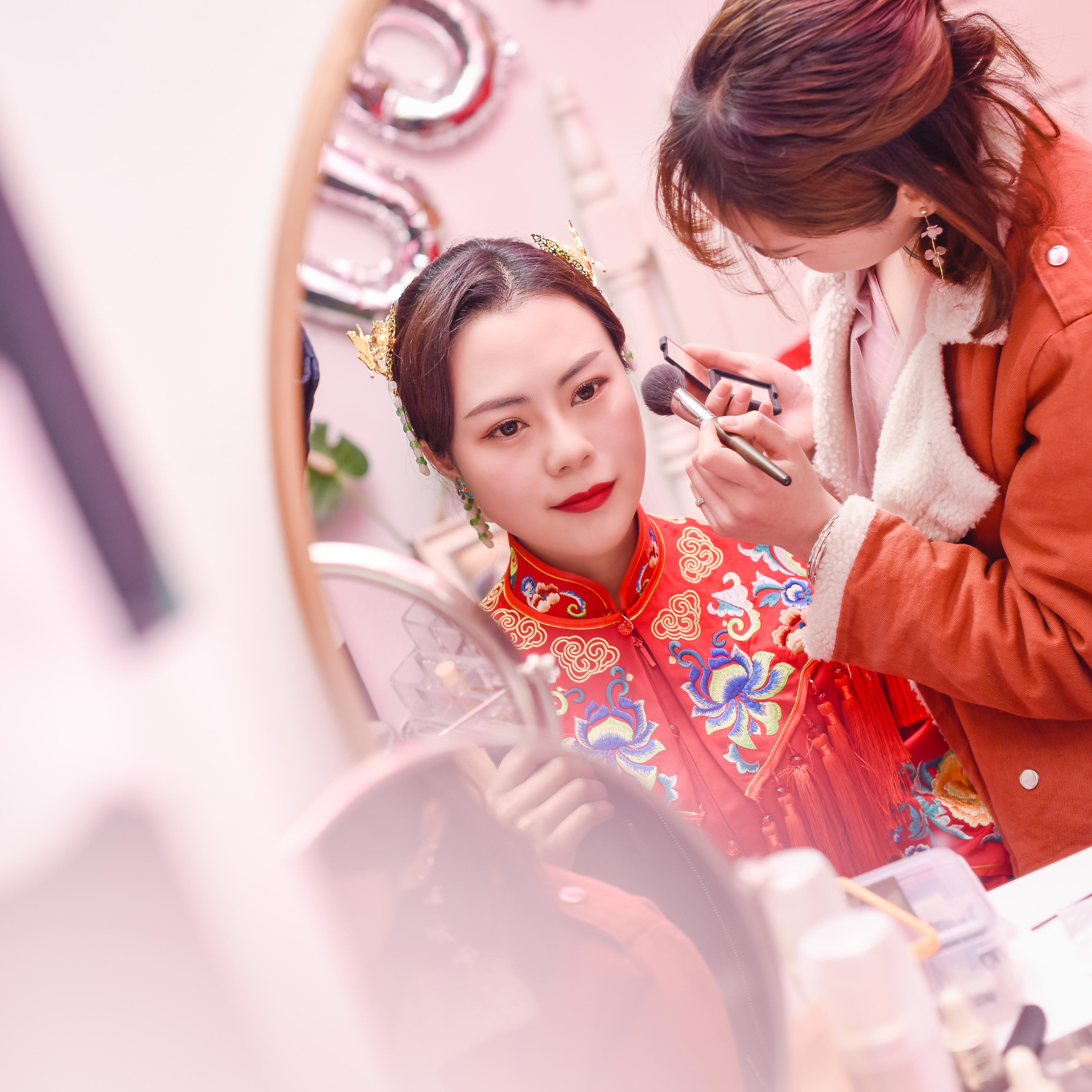 你给我整个世界 我陪你共度余生