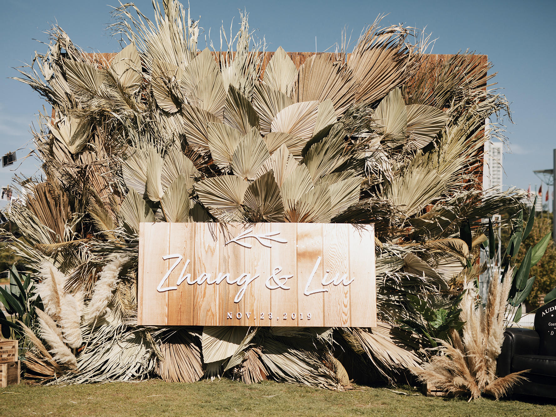 秋木色  小预算 LV系列小众设计户外草坪婚礼