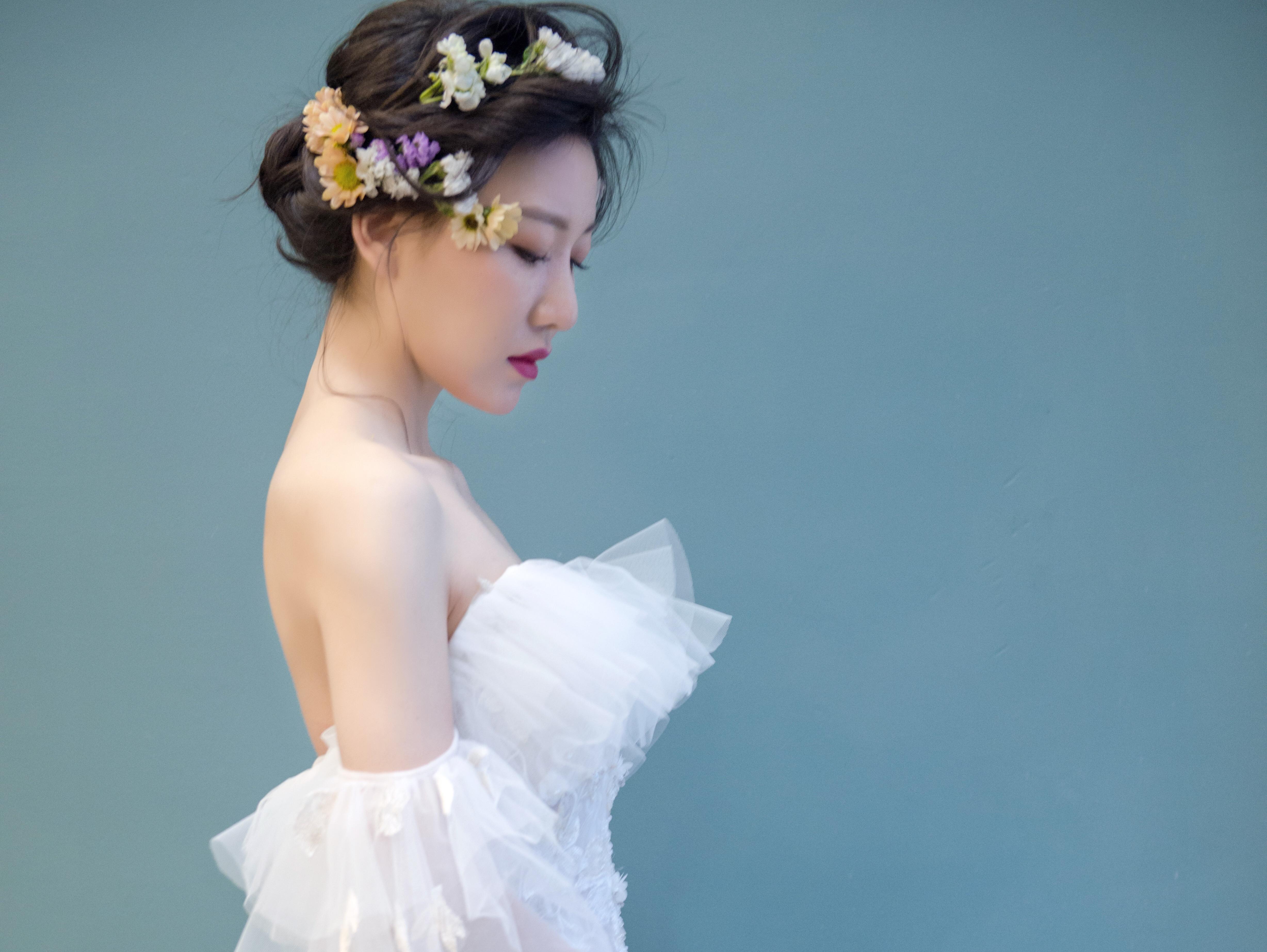 【小众设计款】主纱+秀禾服+敬酒服+跟妆