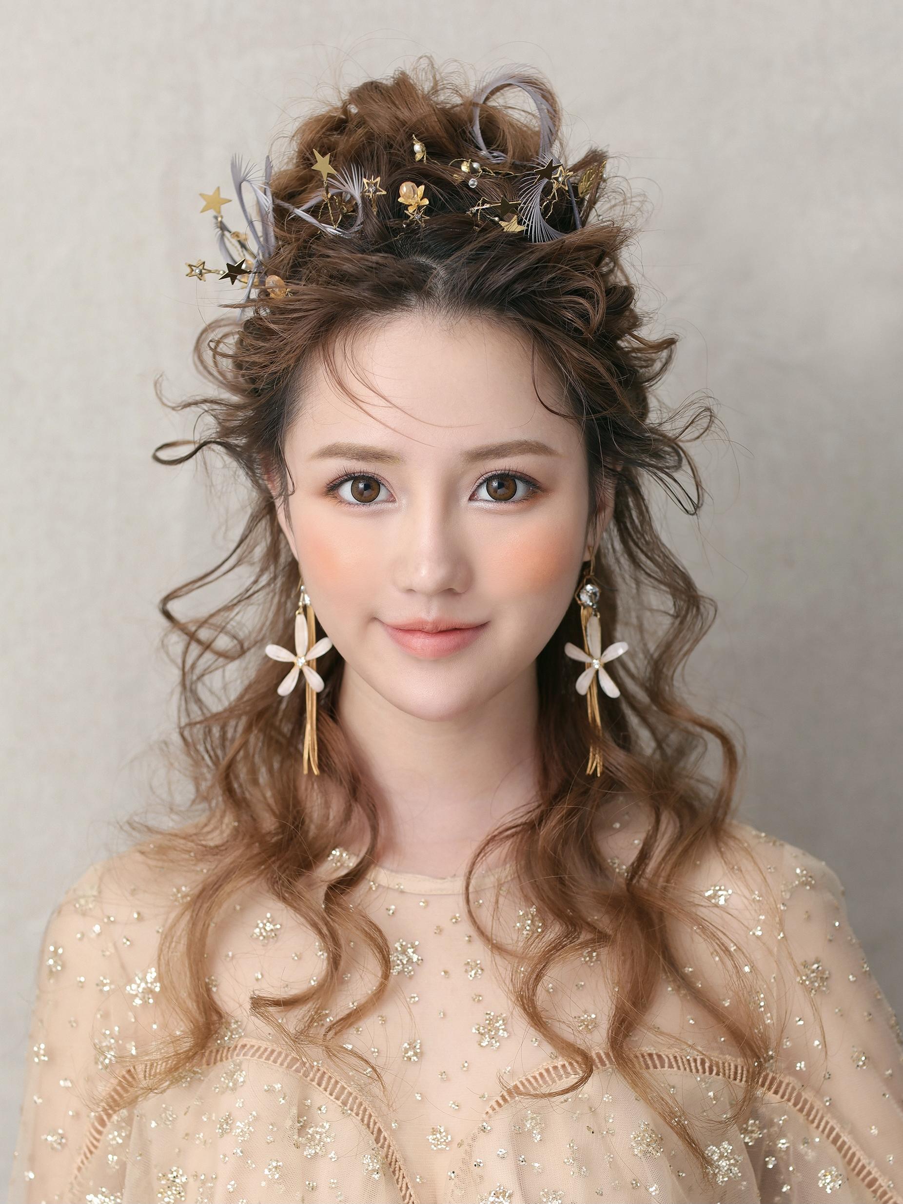 女神婚礼套餐 全套服装+全程跟妆