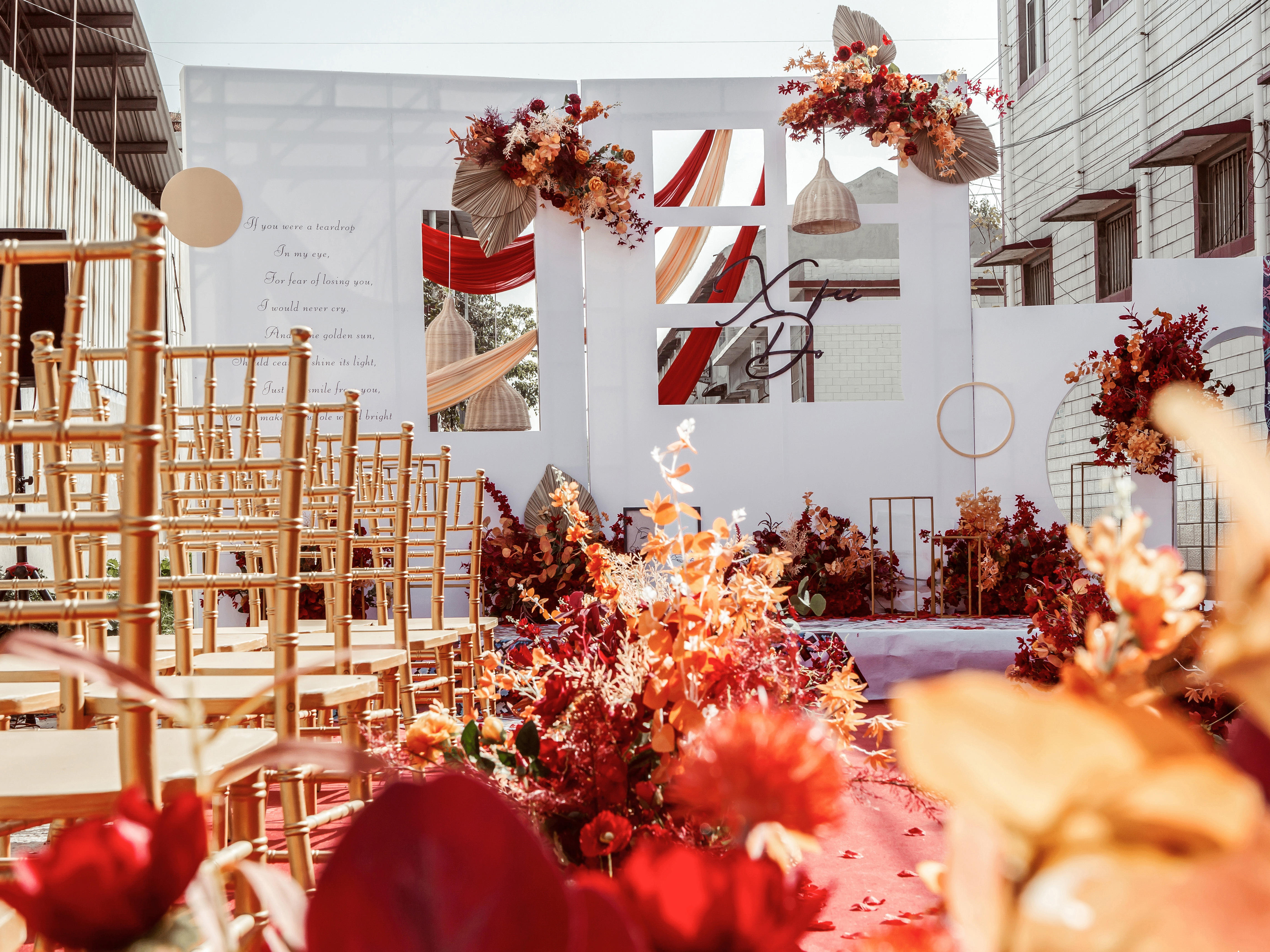 薇拉婚礼红色户外简约婚礼