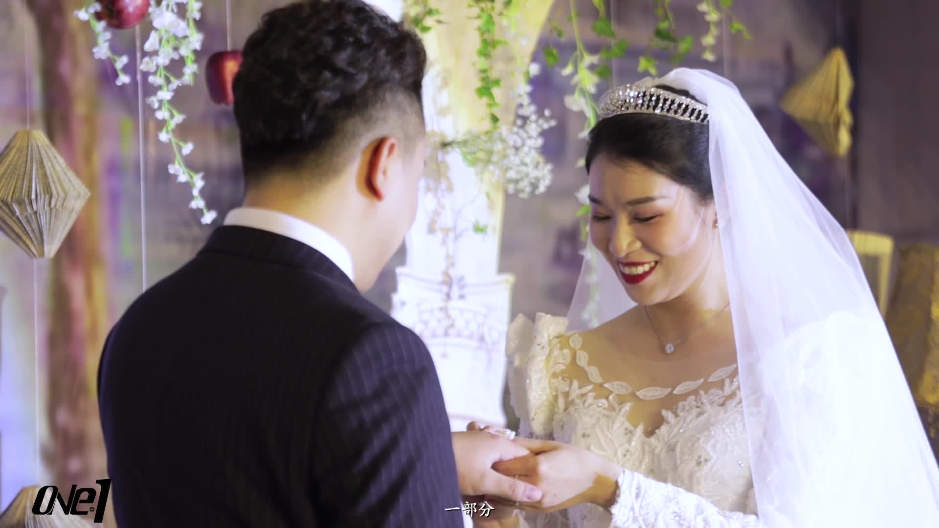 婚礼执行团队+专业全频音响两对（标配）