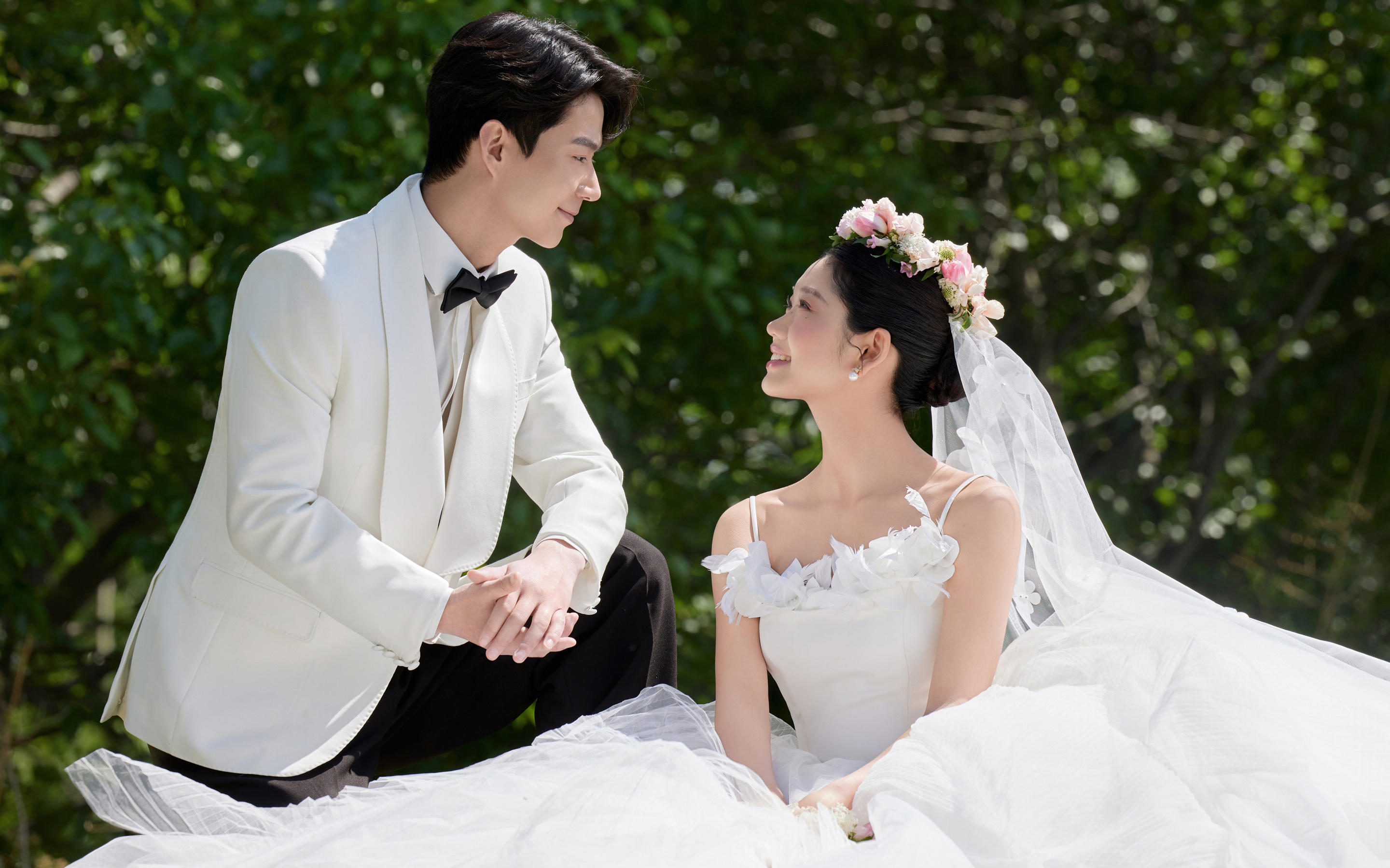 【法式印象】把綠意裝進(jìn)婚紗里??