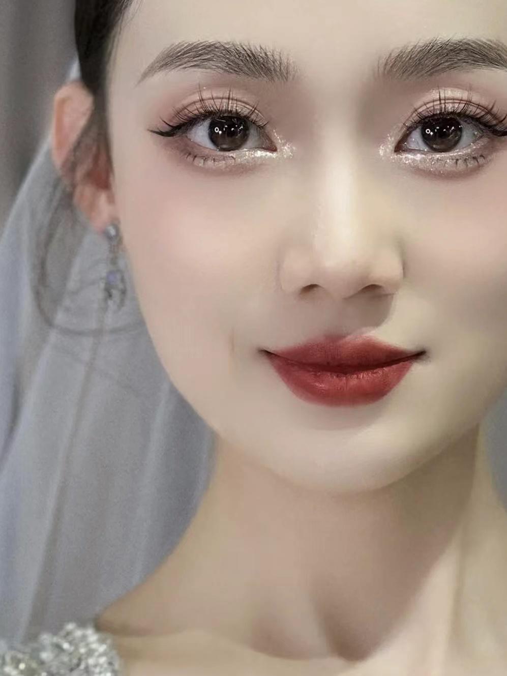 【半天跟妆】精致妆发+配饰任选搭配+妈妈妆