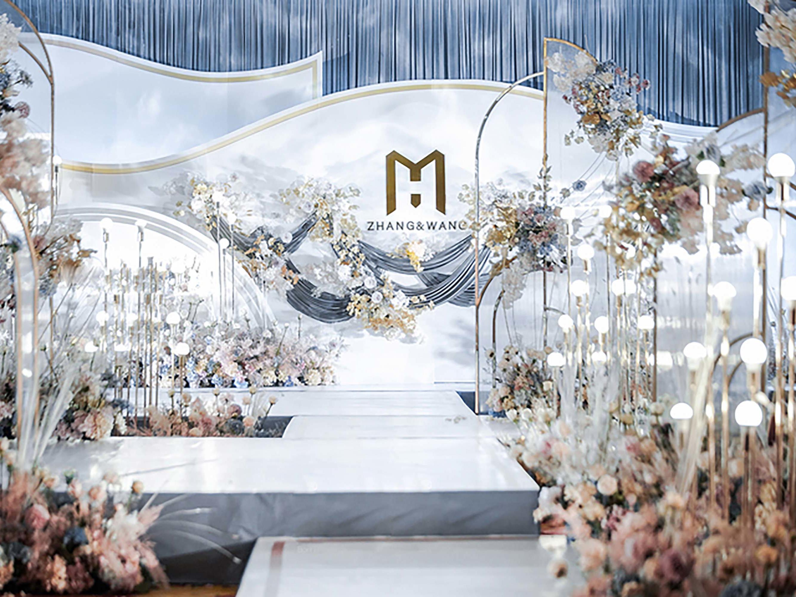 【暖冬钜惠】高雅蓝白 层次质感呈现 气质婚礼