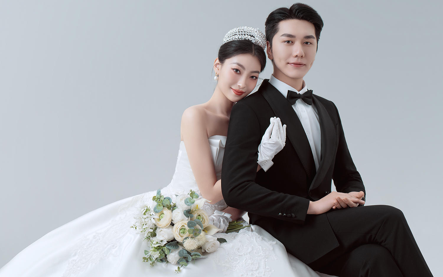 韩系极简婚纱照，干净简约的高级仪式感