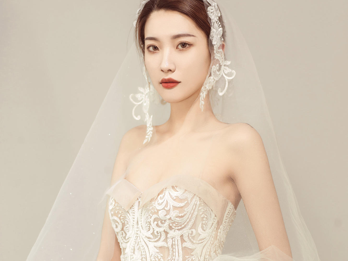 《特惠套餐》秀禾服主婚纱敬酒服＋件伴娘服