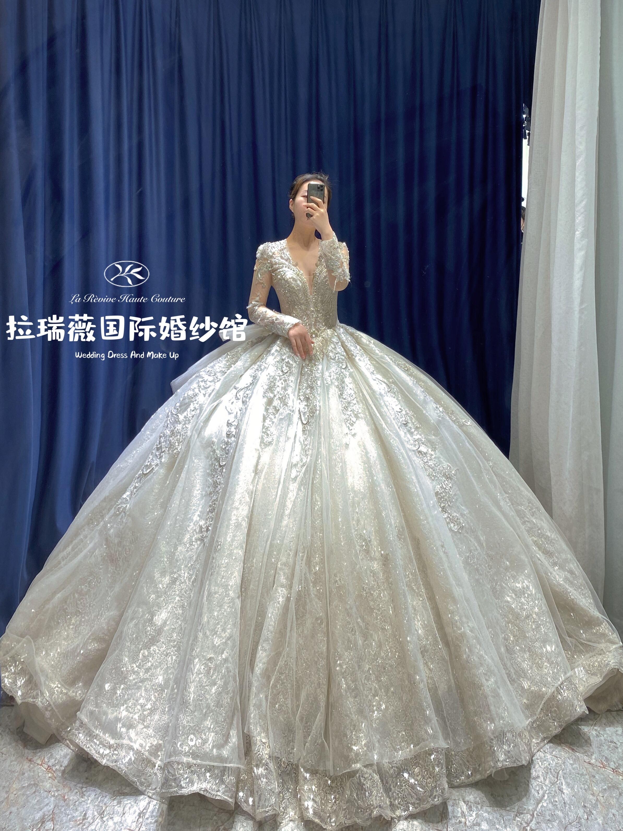 拉瑞薇【超高性价比】设计师品牌婚纱+钻石级跟妆