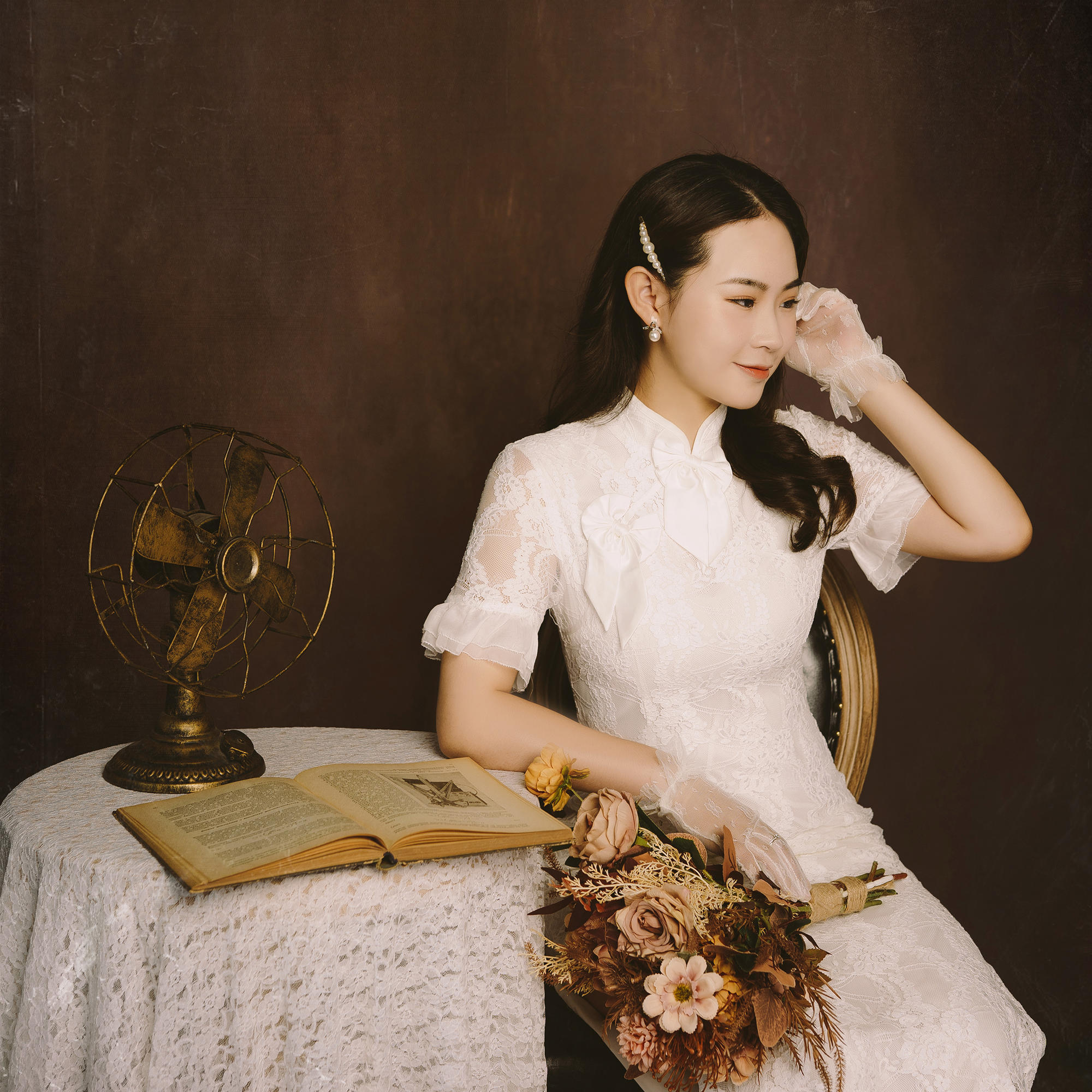 江门婚纱———复古室内棚拍