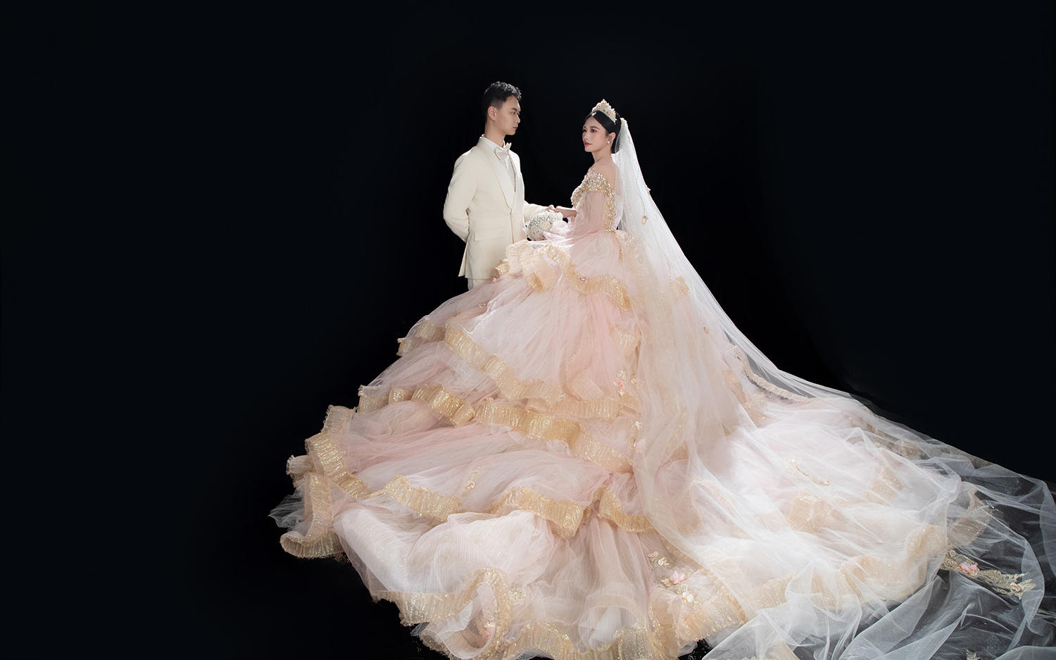 Ms Chen. & Mr Xiao.