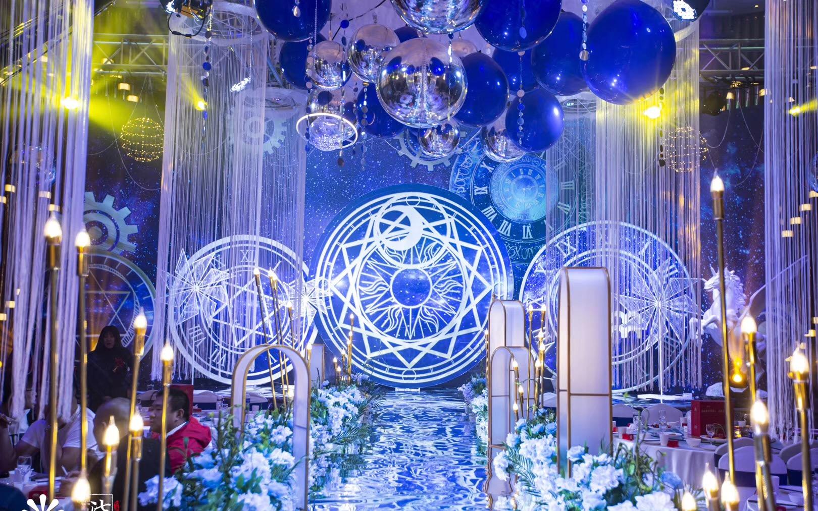 星河璀璨，唯有你是始终如一的梦想