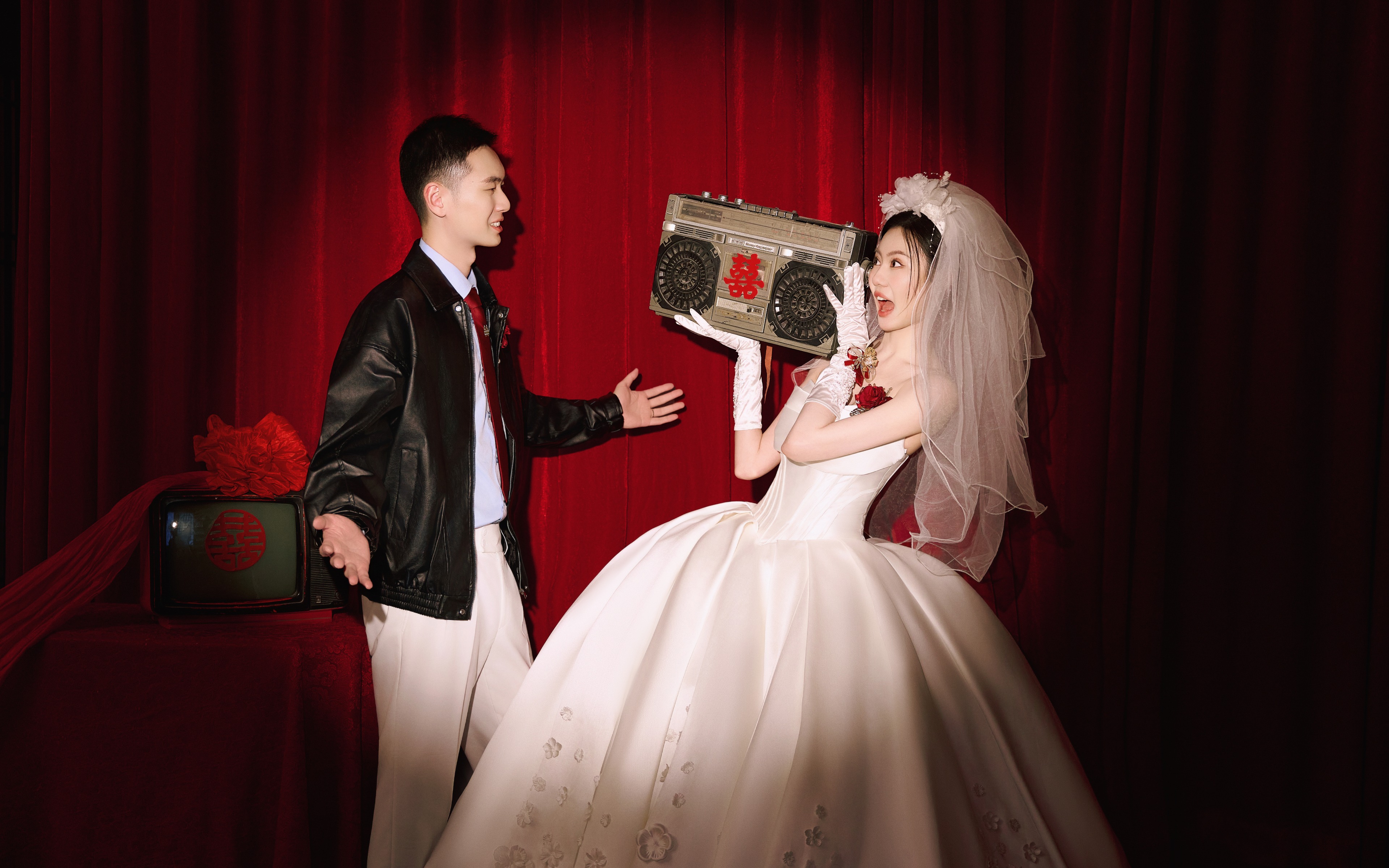 【客片分享】把爸妈年代的浪漫，拍成了我们的婚纱照