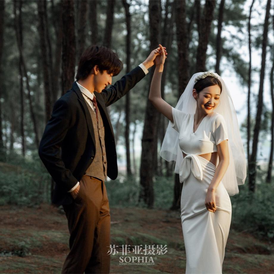 结婚必拍的森系婚纱照，简直美翻了
