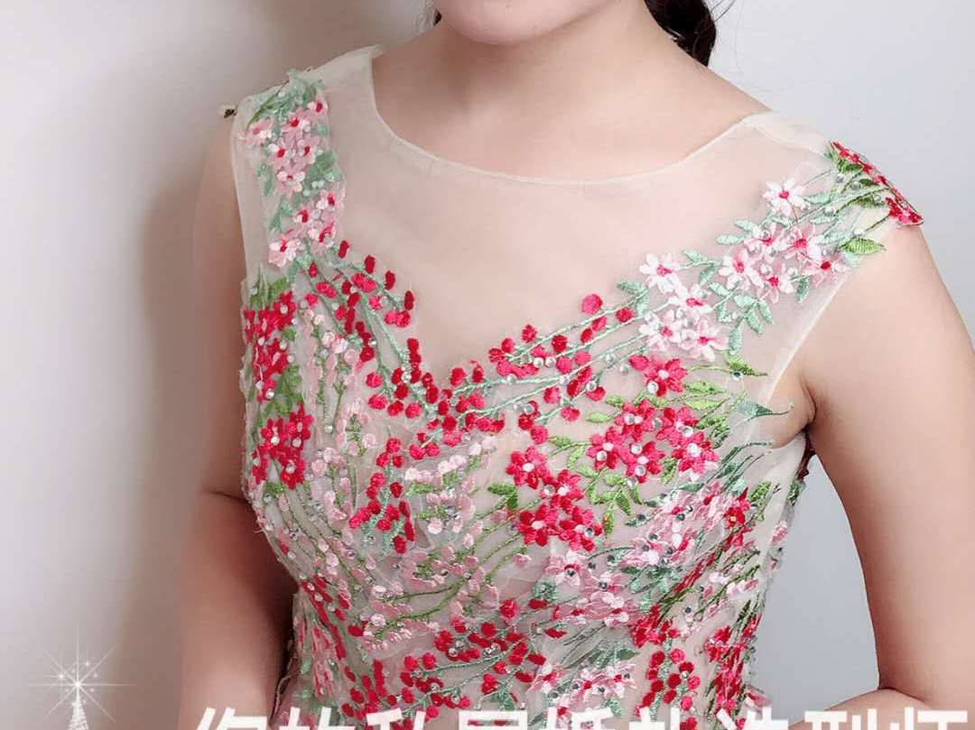 财富中心雲慕婚纱[敬酒服]