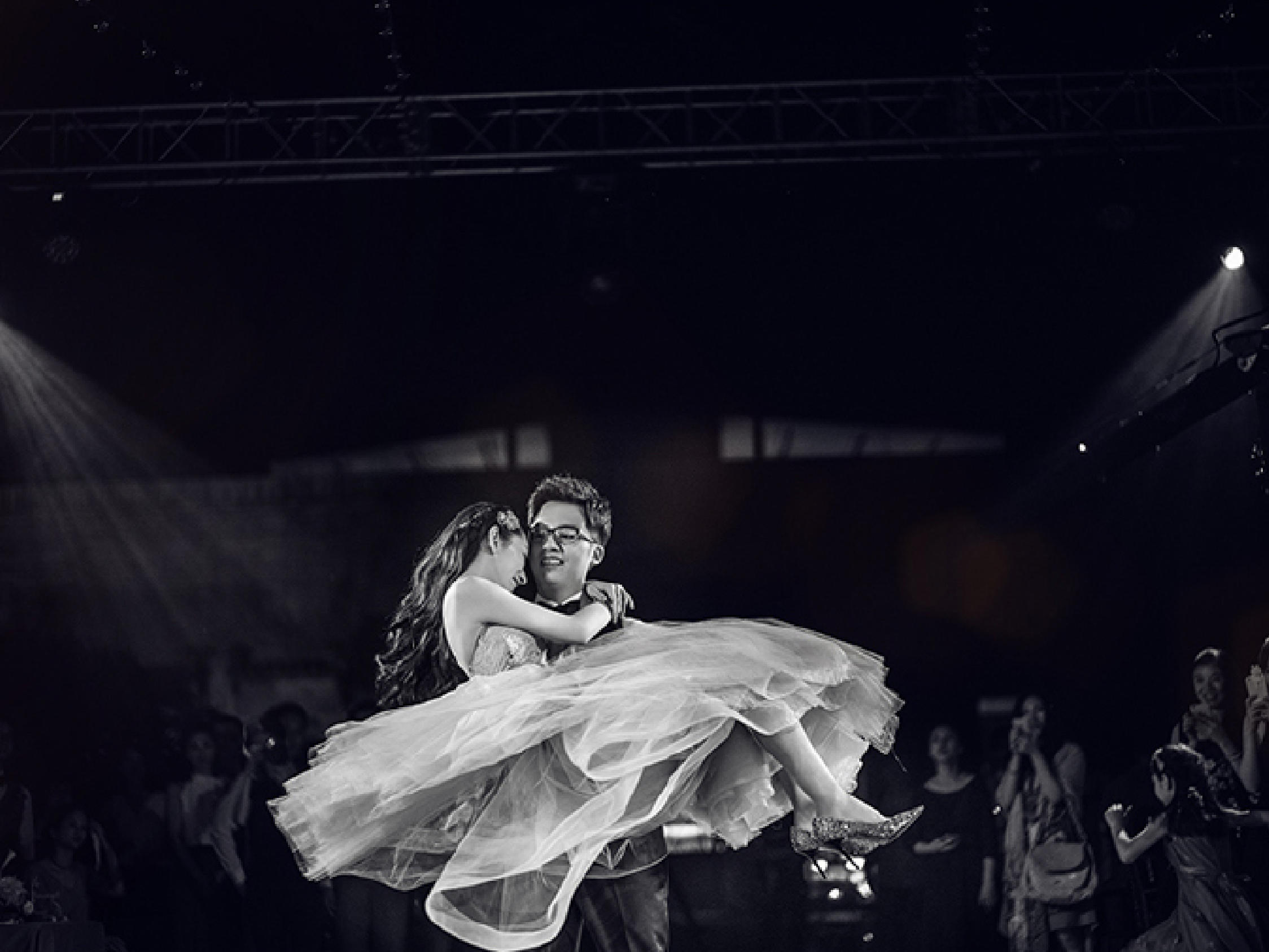 英国皇室面料！西服品质=玛莎拉蒂=法国娇兰