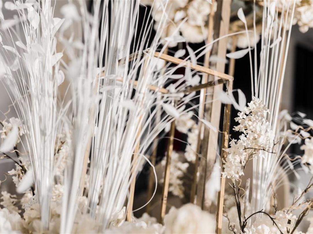 高性价比香槟金婚礼，女神最爱