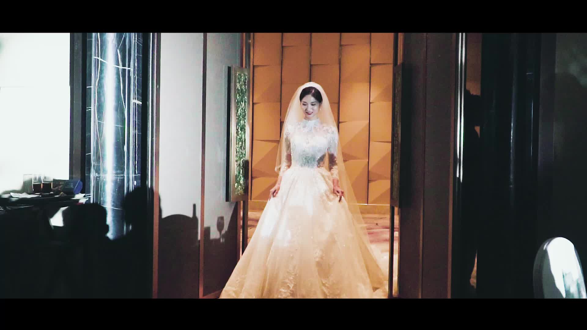 【超值全套】中式+仪式主纱+敬酒服+伴娘服