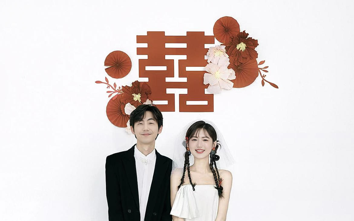 氛围感，轻松的喜嫁风格婚纱照怎么能不爱呢！