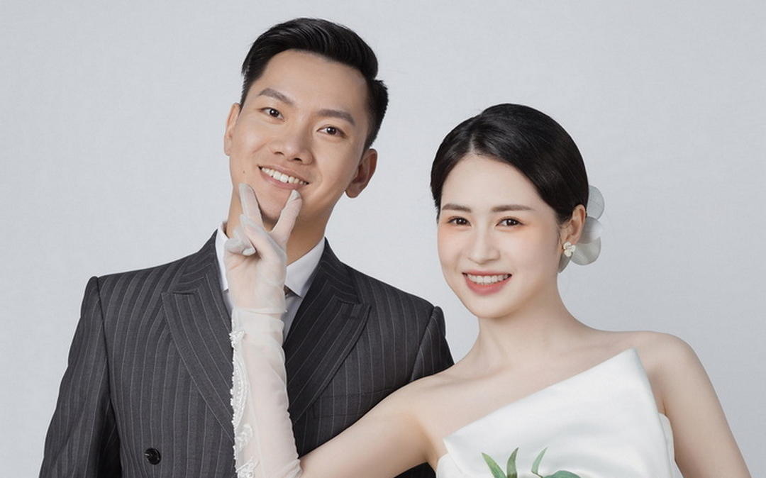 萌宠来喽🐩超级有爱的极简韩式婚纱照在线撒糖❗️