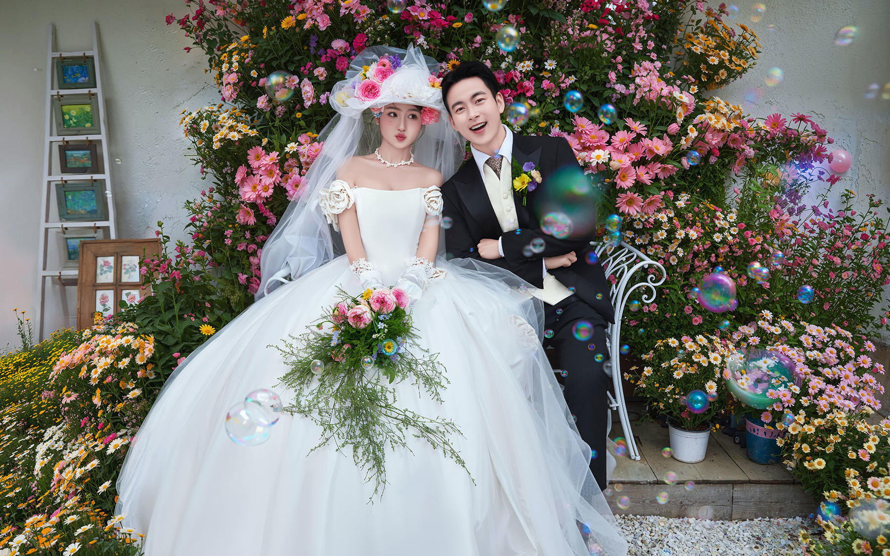 花海 + 泡泡：我的甜系婚纱天花板💘