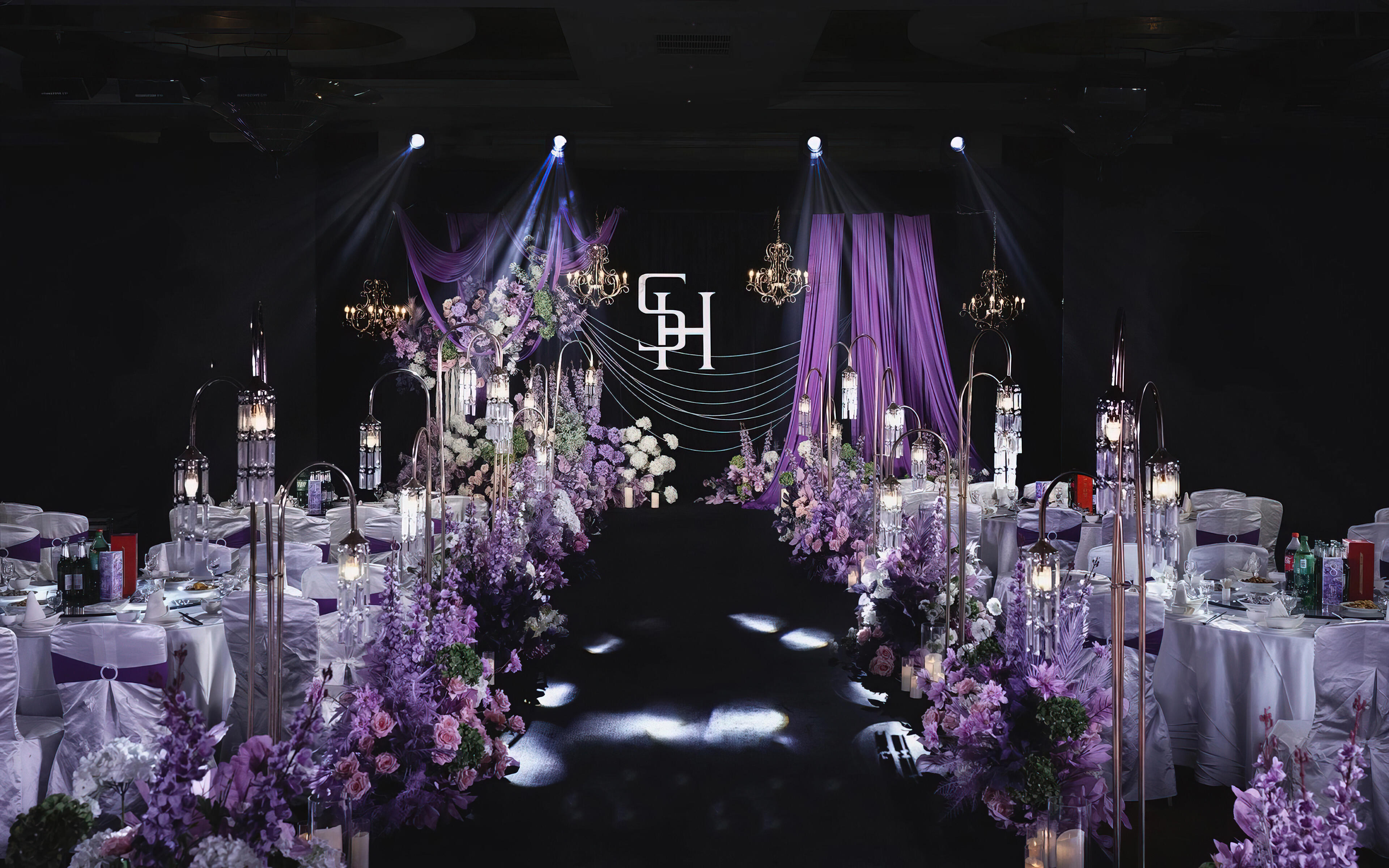 臻愛(ài)婚禮｜高級(jí)感酒店紫色系婚禮