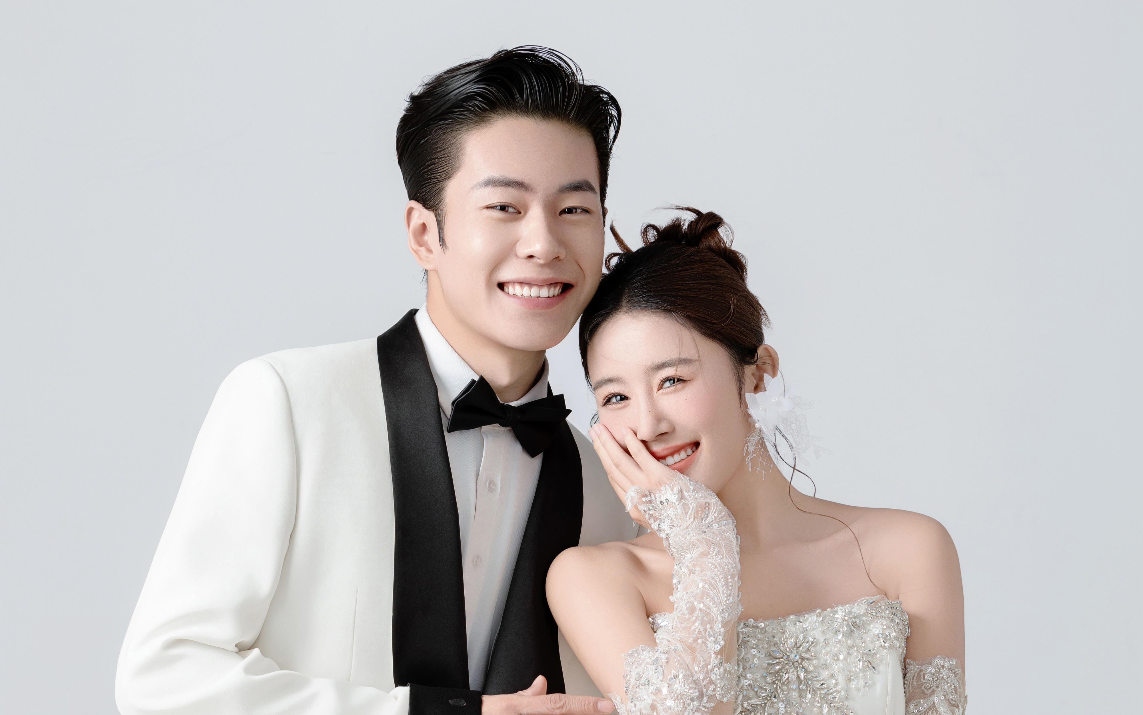 松弛又動人的極簡婚紗照??簡直太愛了