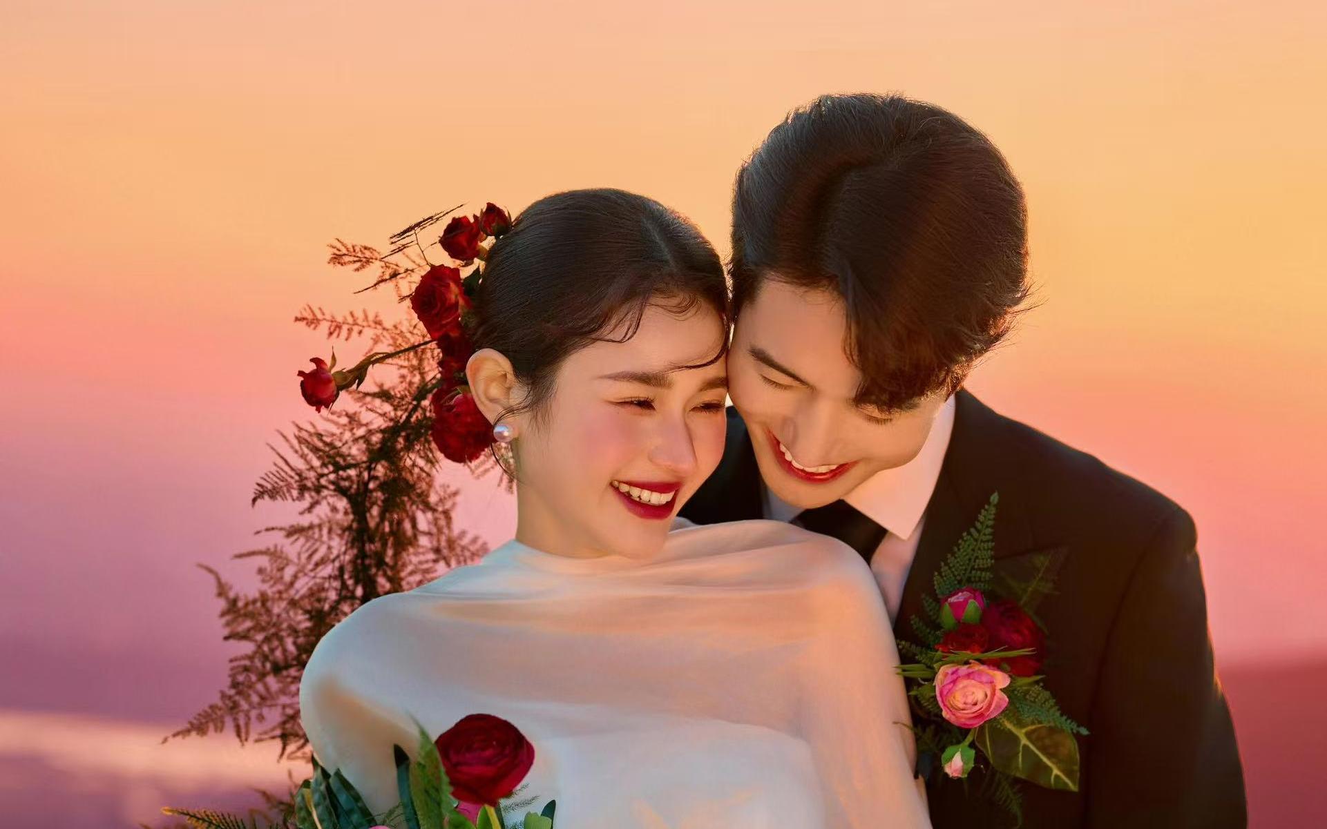 夕阳外景婚纱照