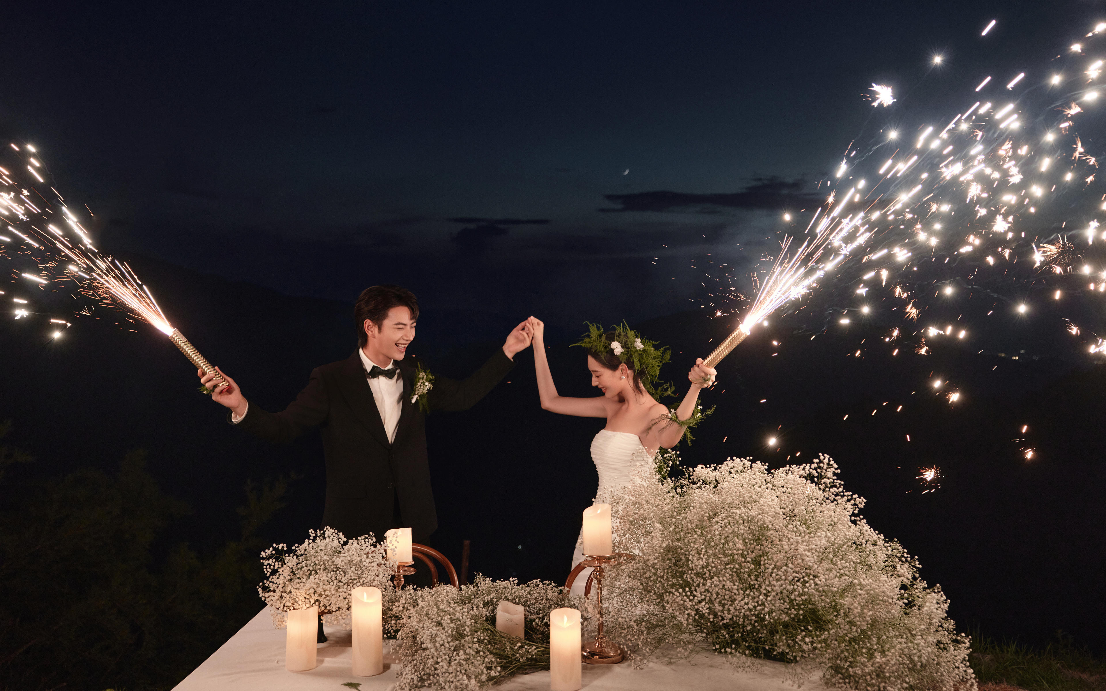 【海景婚纱照】当烟花在海面写诗，浪漫便有了形状