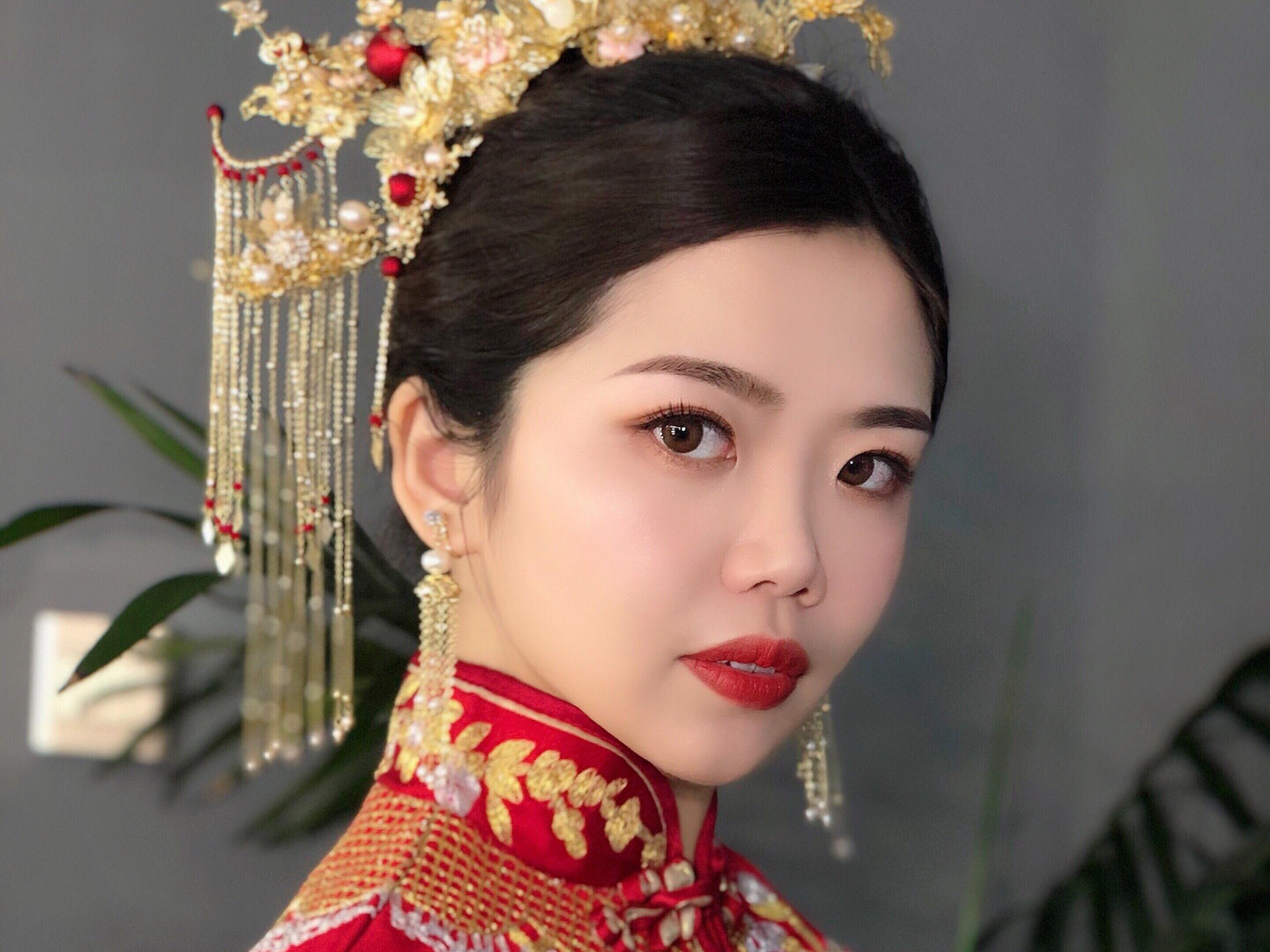 【私人订制】高定款  全程跟妆＋妈妈妆＋新郎妆