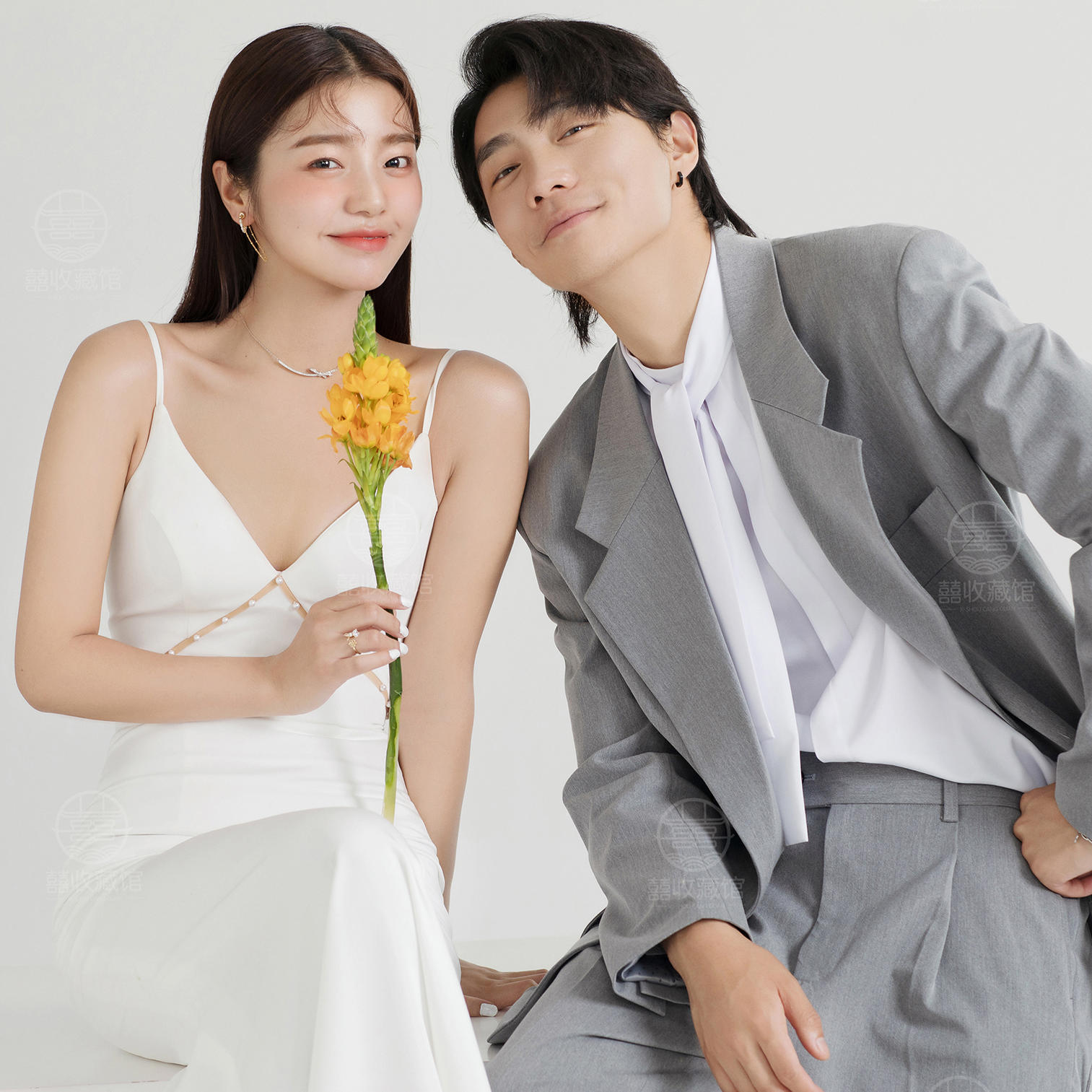 【囍收藏馆】经典简约风+底片全送+极简婚纱照