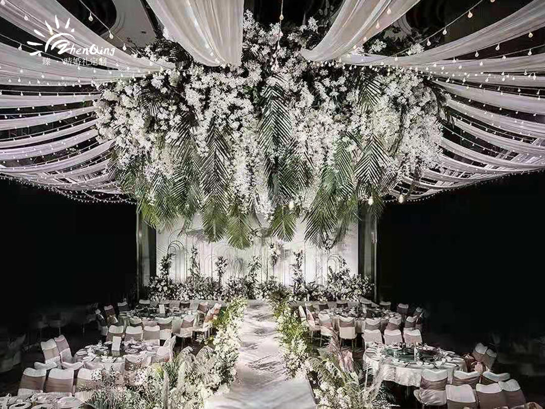 臻晴|森系超舒适白绿简约婚礼