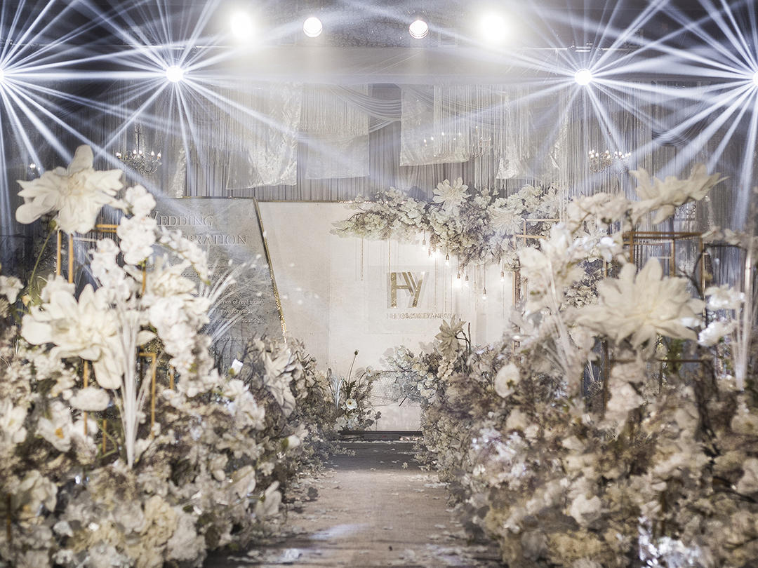 【泰式极简婚礼】轻奢金银色婚礼|玖忆婚礼|