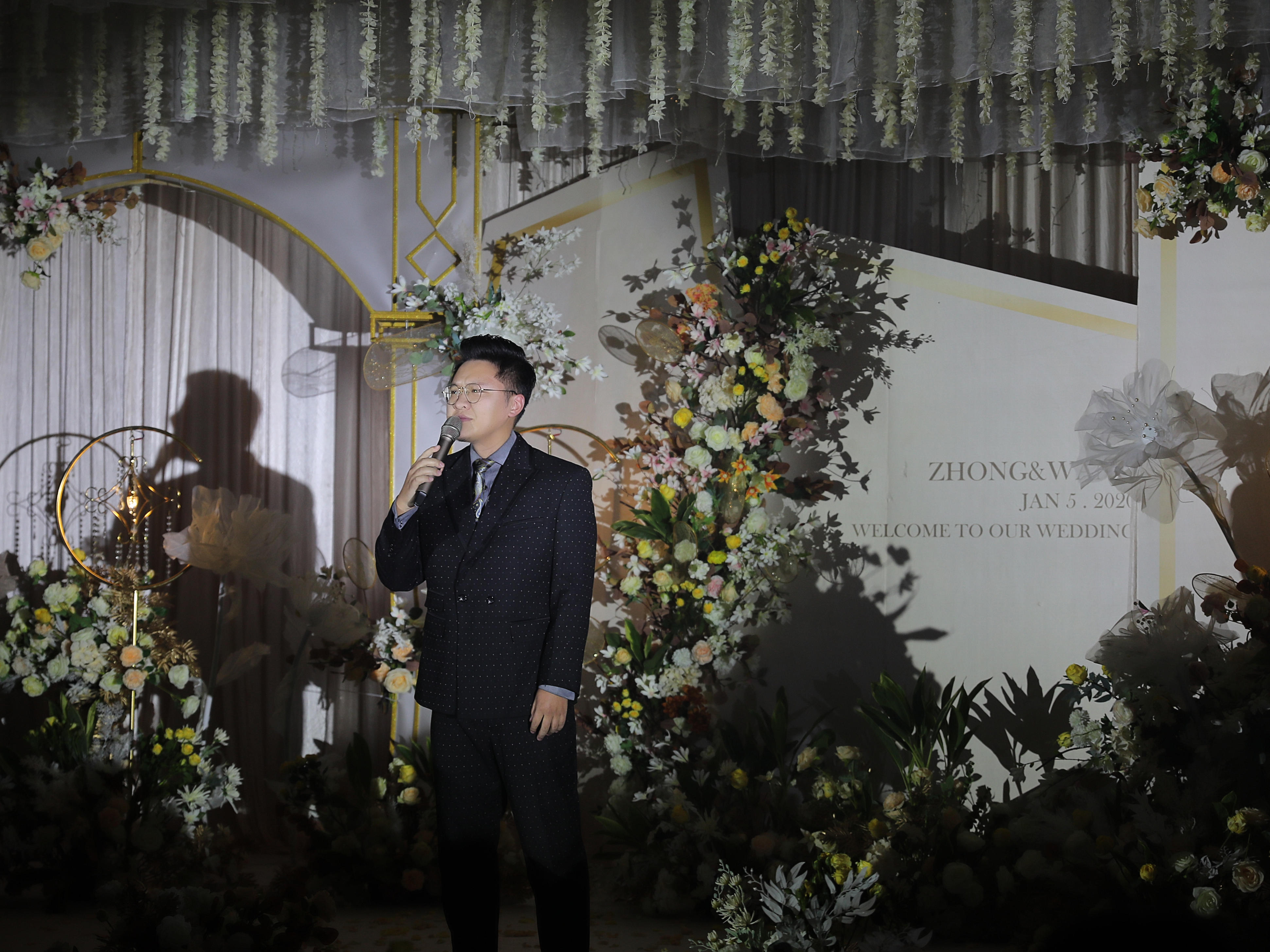 ELEVEN-小童（轻松有趣）