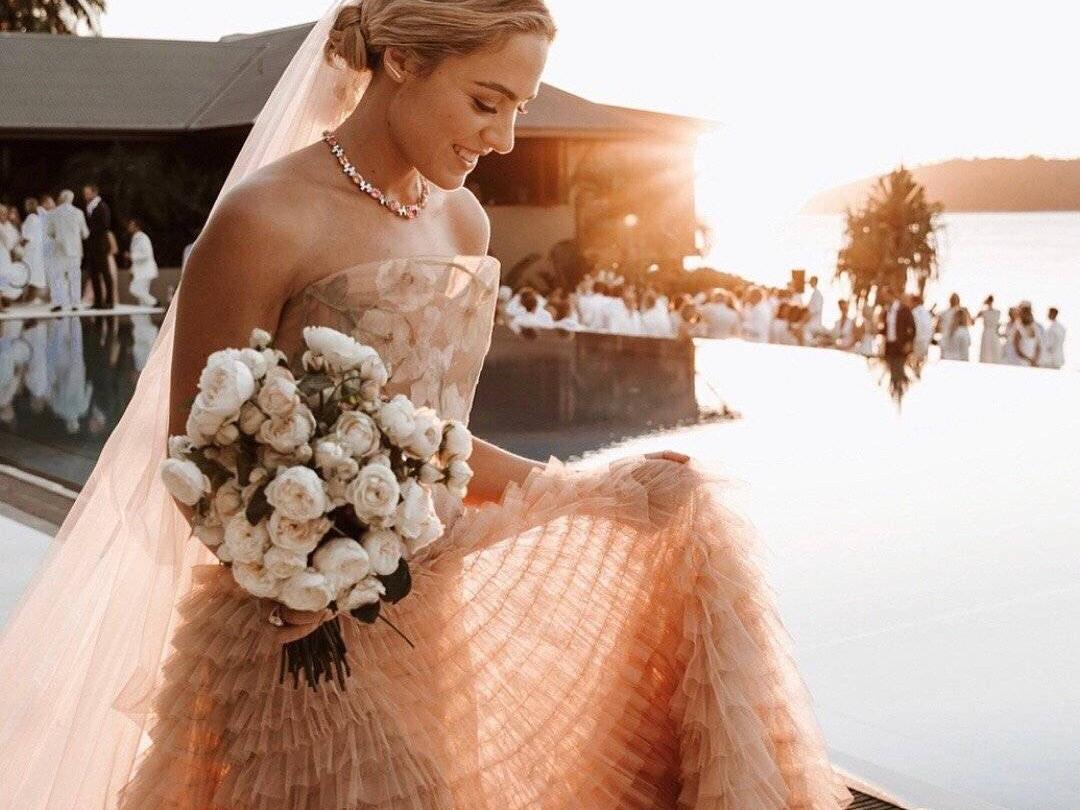 【新店钜惠·vip套餐】超值五件套+跟妆+伴娘服