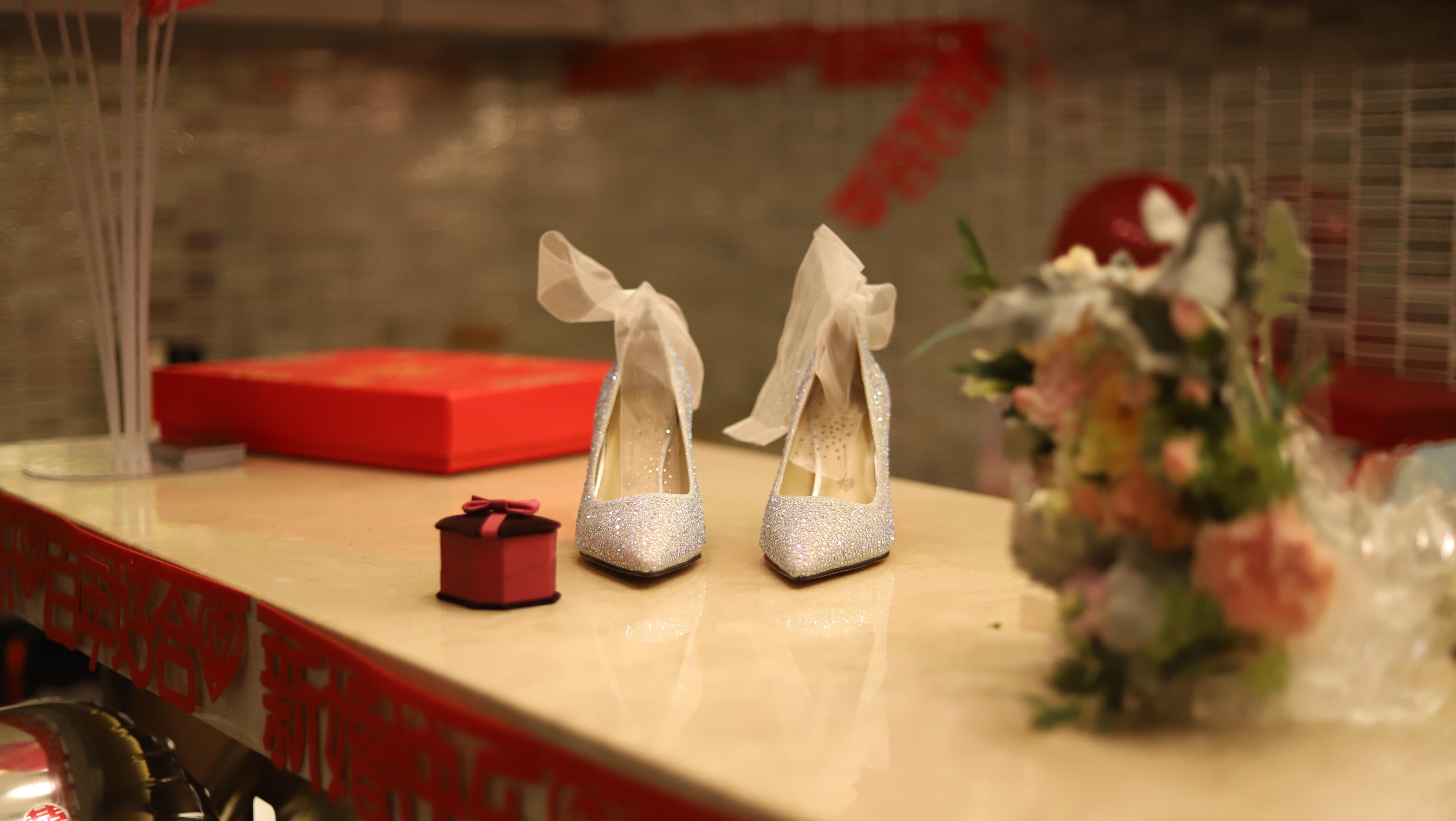 《红馆新娘》总监级化妆师----微微老师