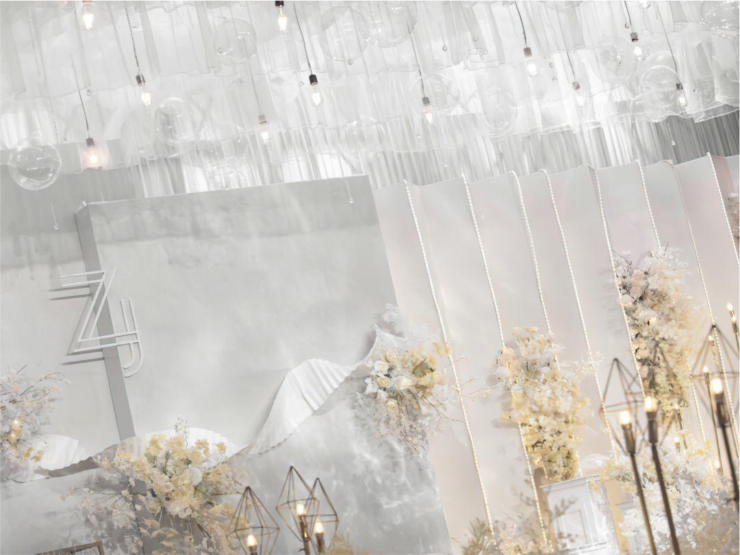 《纯粹》新款韩式白色香槟色系列含四大金刚音响灯光