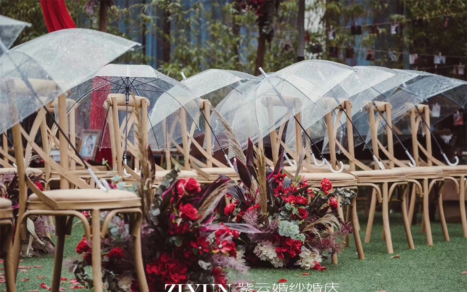 【紫云婚礼策划】户外婚礼  雨中情