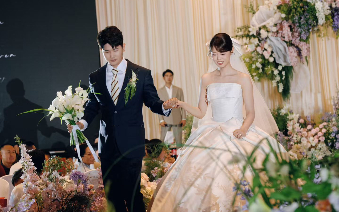韩式奶白婚礼