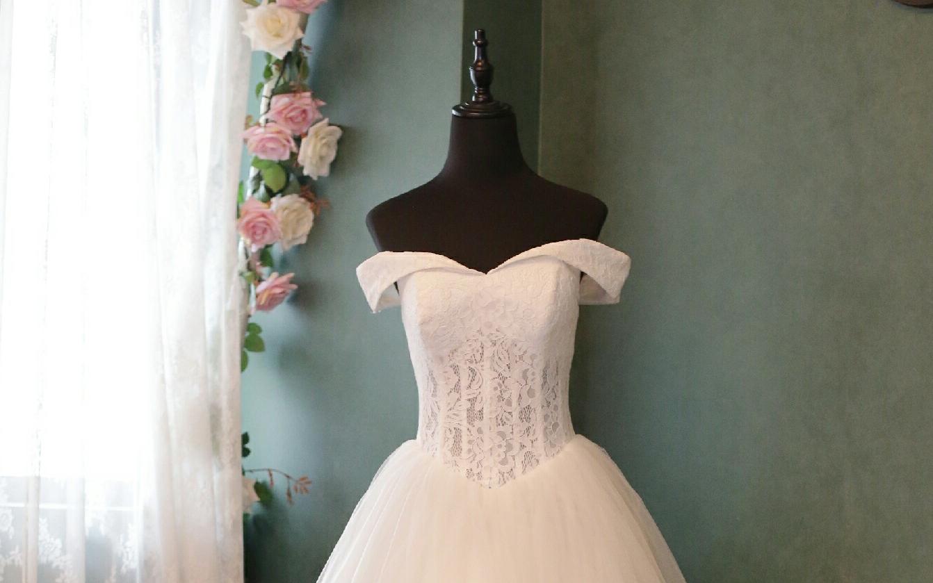 【蘭婷女皇】资深化妆师全程跟妆+经典白纱+秀禾服