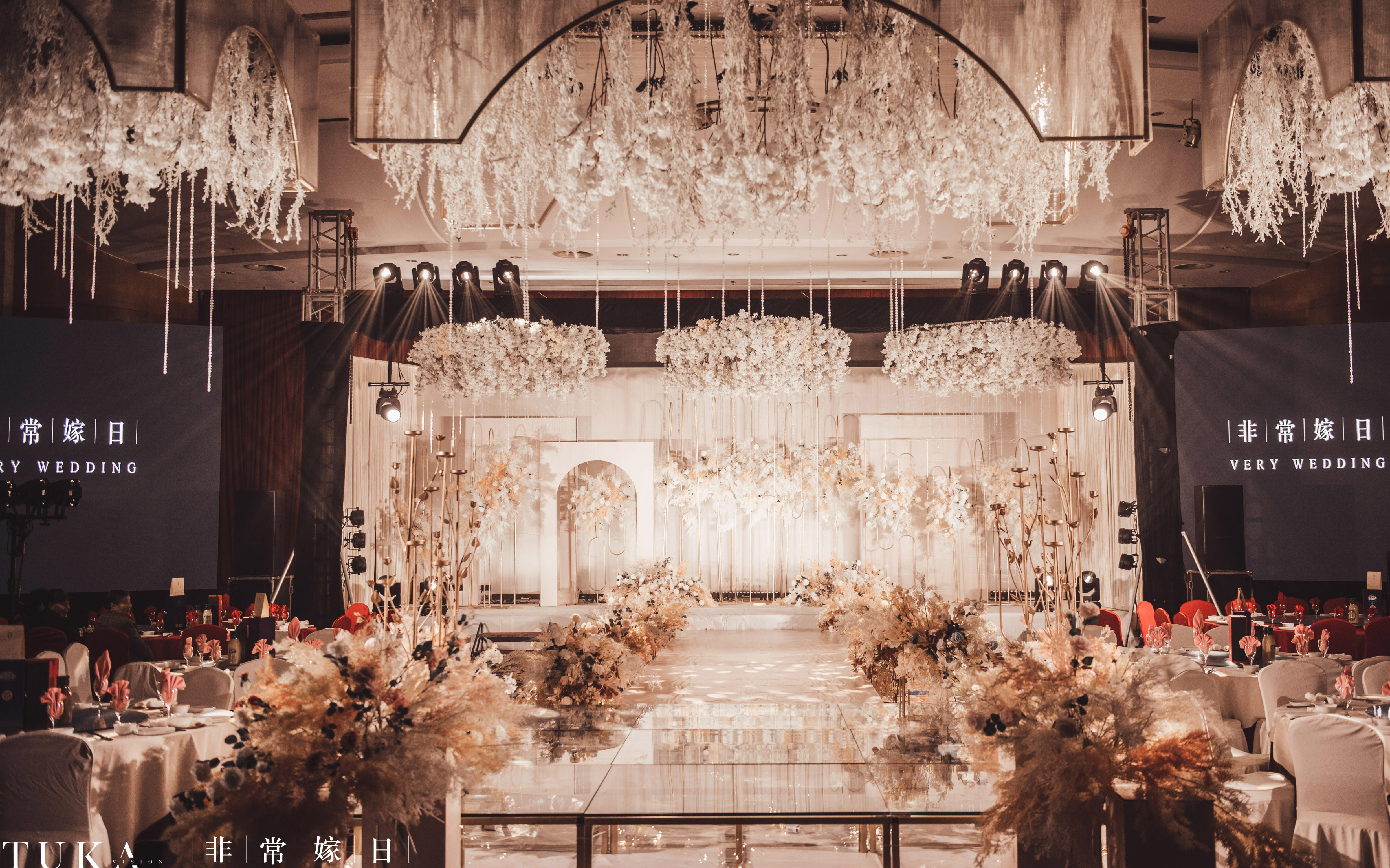 非常嫁日婚礼——韩式香槟