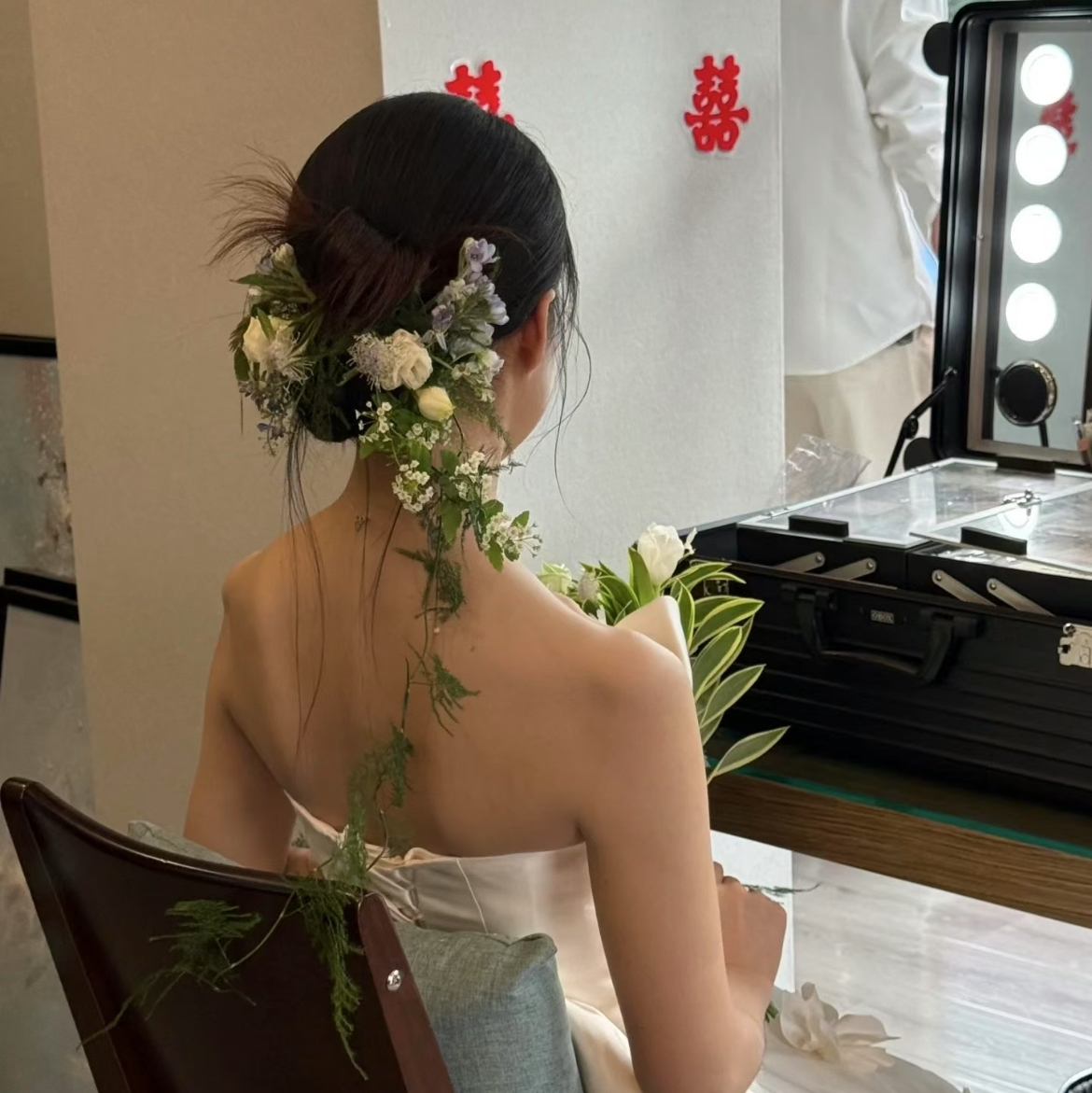 露露化妆工作室